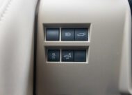 Toyota Land Cruiser VXR 300 2022 – White