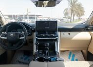 Toyota Land Cruiser VXR 300 2022 – White