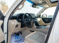 Toyota Land Cruiser VXR 300 2022 – White