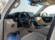 Toyota Land Cruiser VXR 300 2022 – White