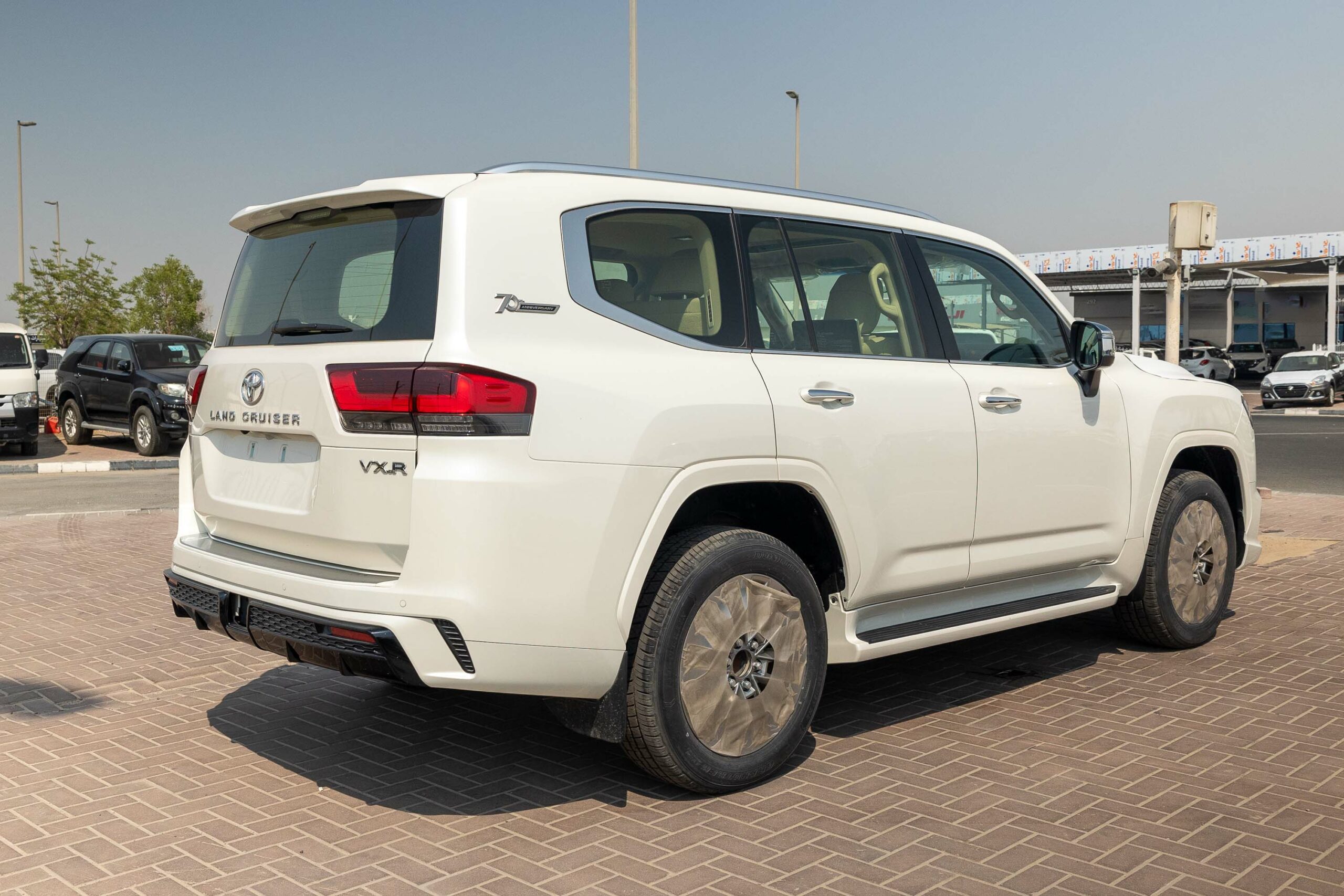 2022 Toyota Land Cruiser VXR For Sale In UAE