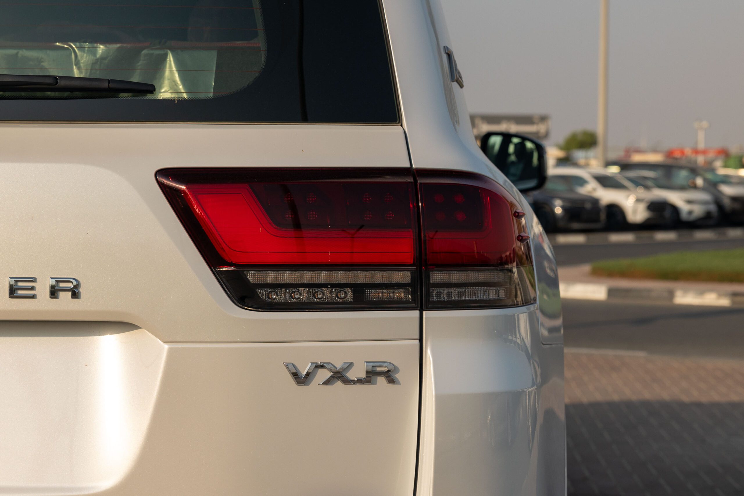 2022 Toyota Land Cruiser VXR-Z For Sale In Dubai,UAE