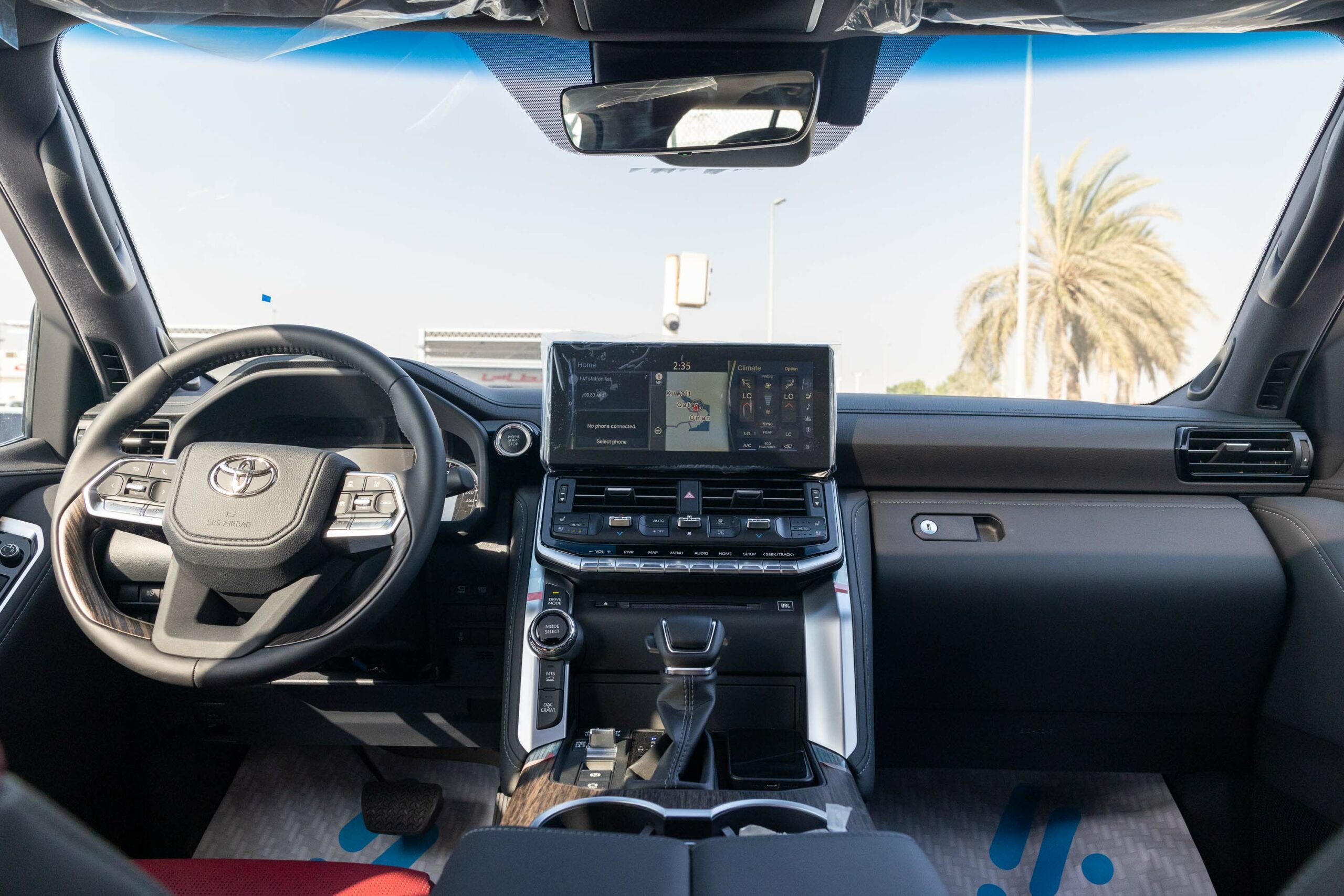 2022 Toyota Land Cruiser VXR-Z for sale in Dubai