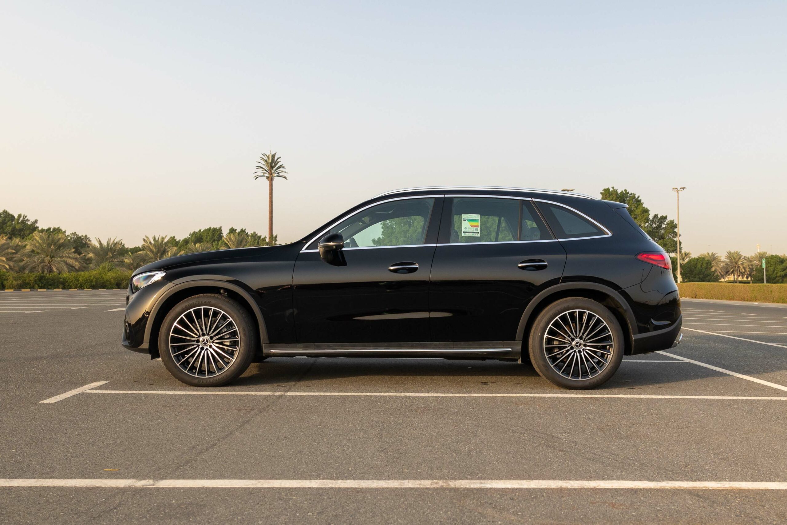 2023 Mercedes GLC 200 for sale in UAE