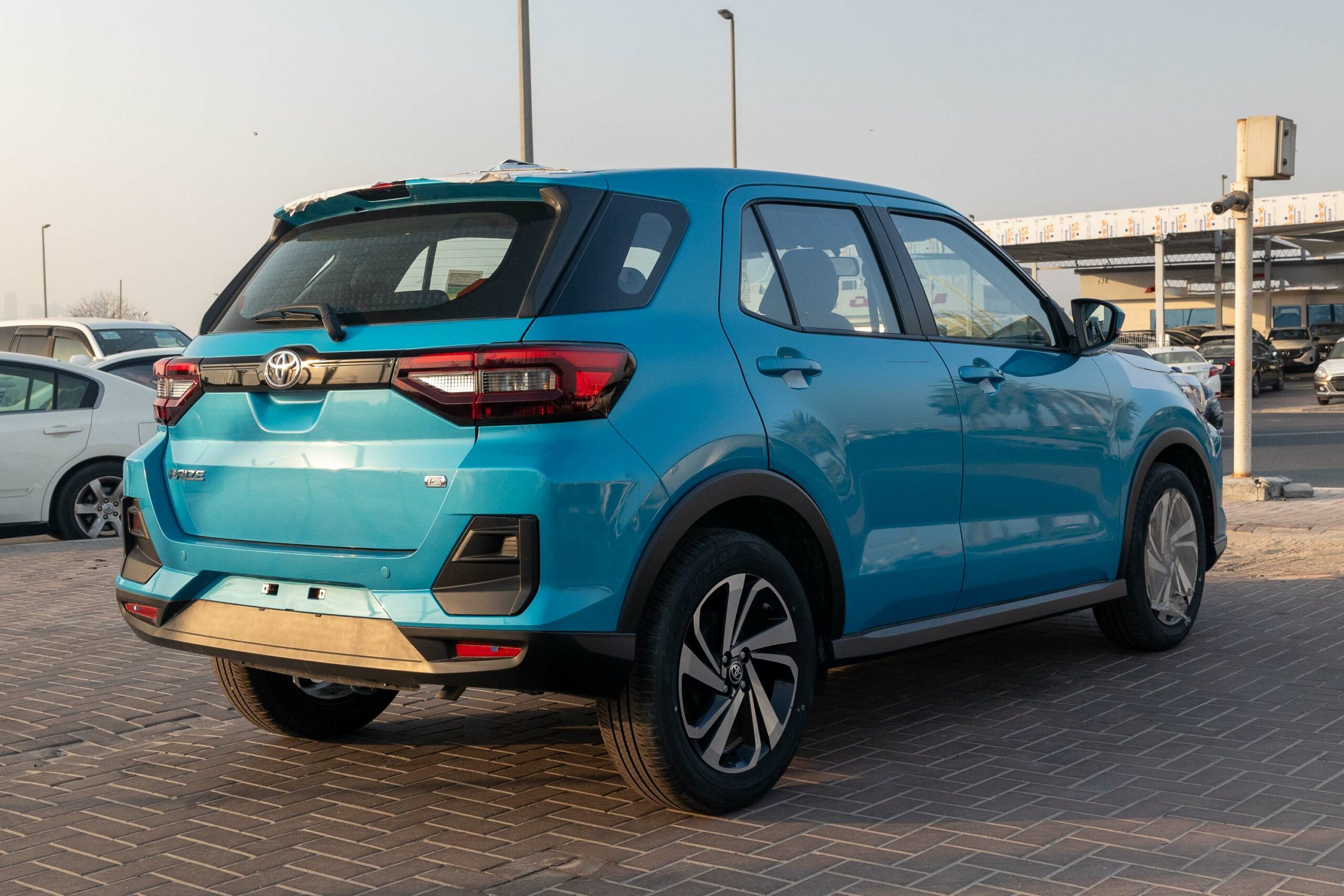 Toyota Raize 2023 G– Blue