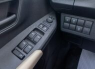 Toyota Yaris 2023 E – White