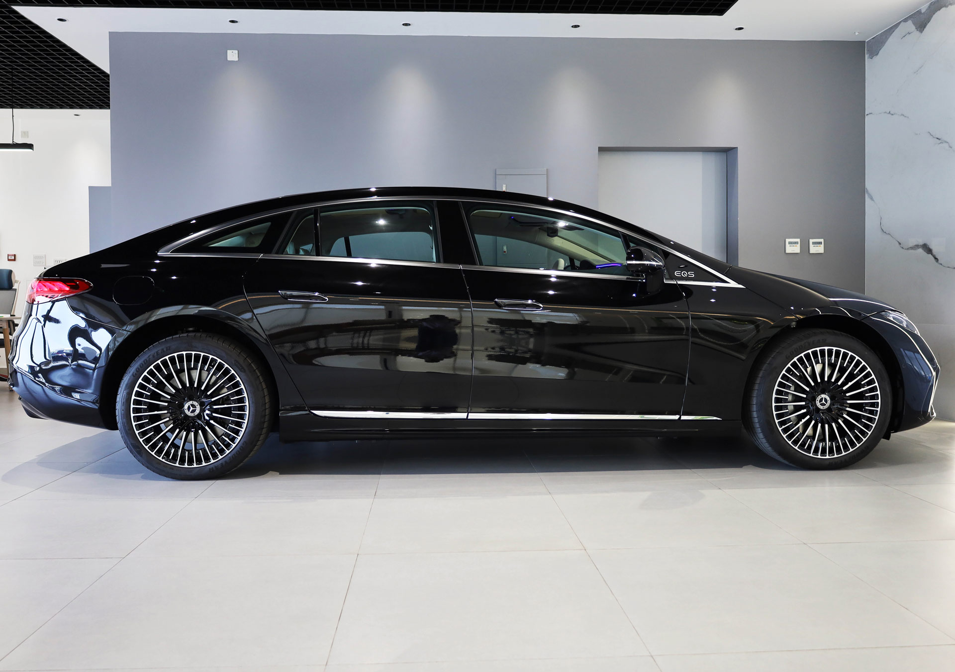 2023 Mercedes EQS580