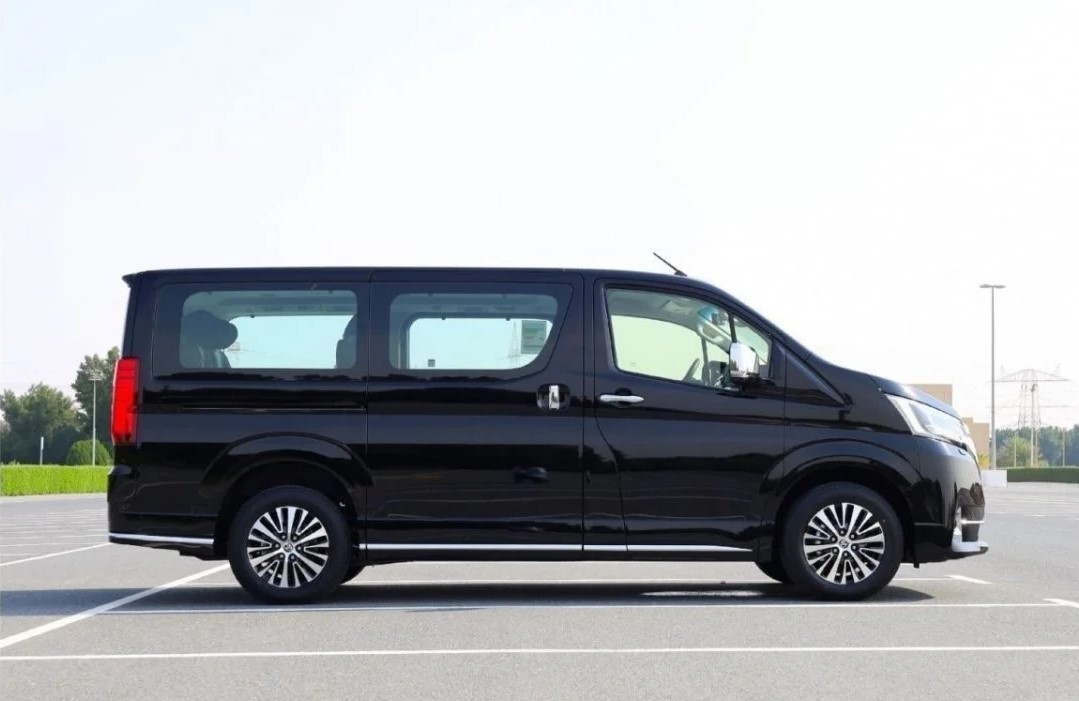 2023 Toyota Granvia For Sale in UAE