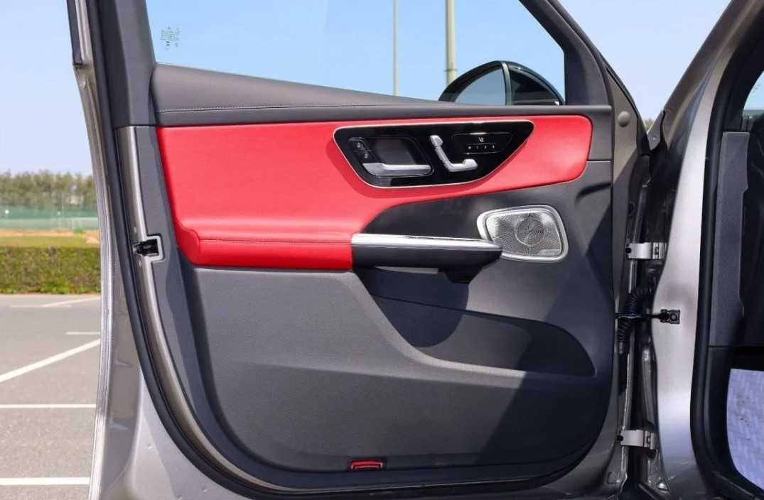 2023 Mercedes Benz GLC 200 for sale in Dubai