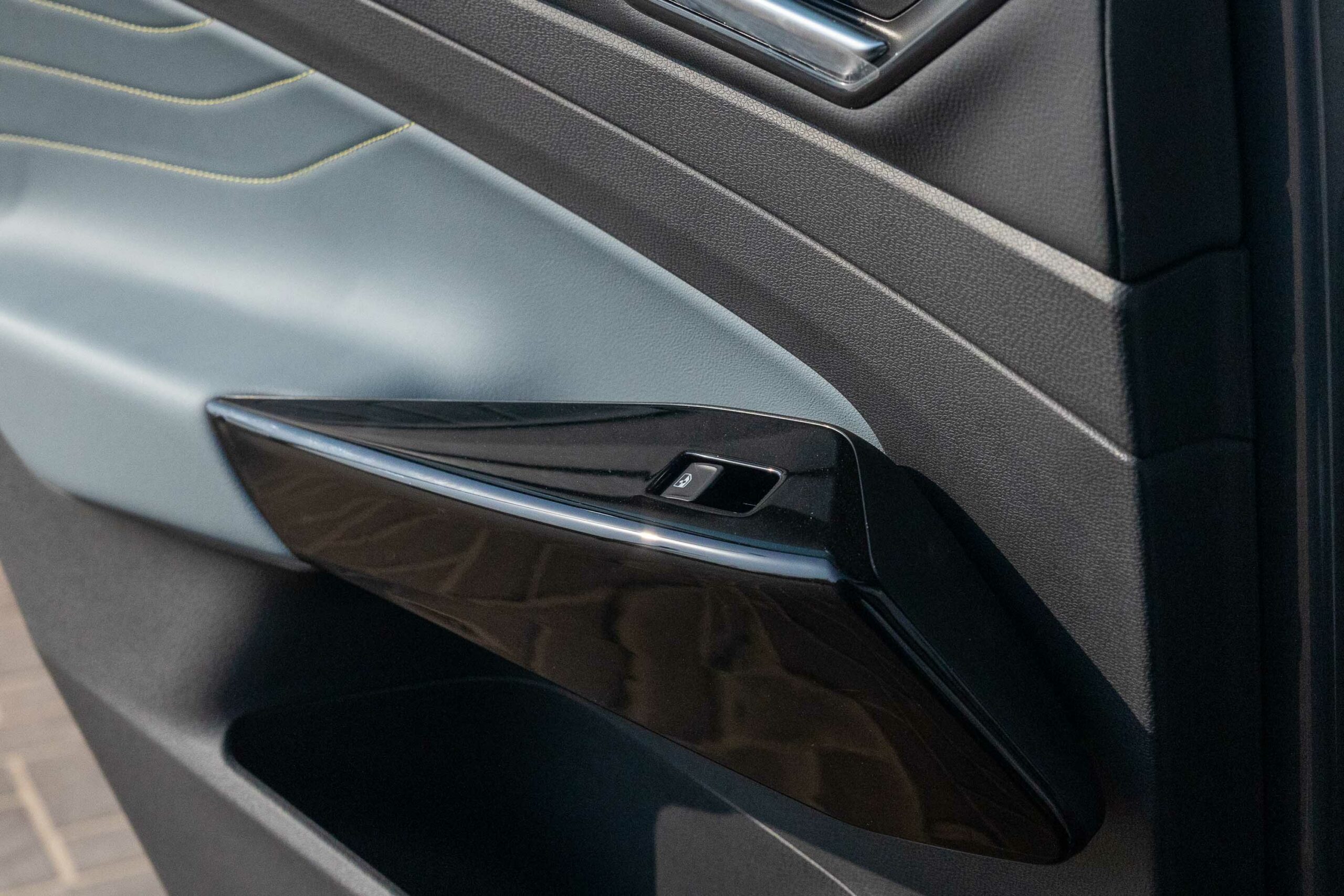 Volkswagen ID4 X Pro Electric 2022 – Grey