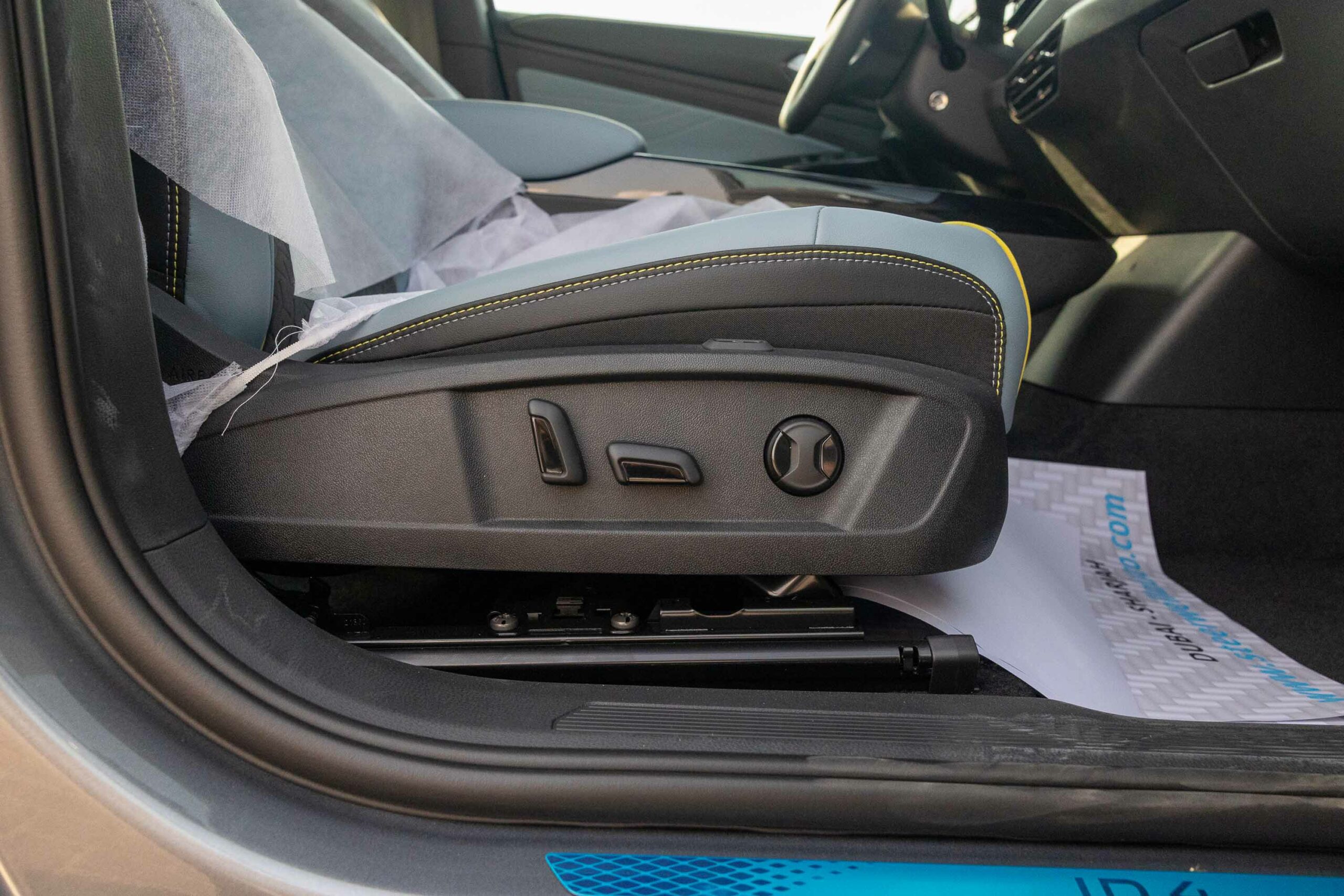 Volkswagen ID4 X Pro Electric 2022 – Grey