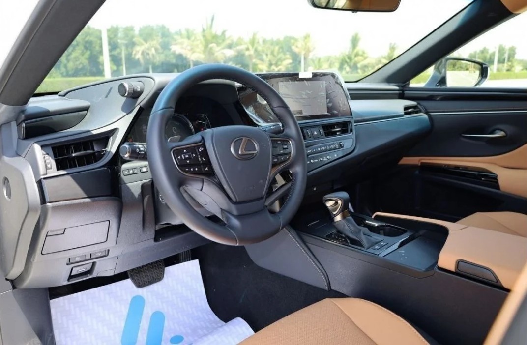 Lexus ES300 For Sale In UAE