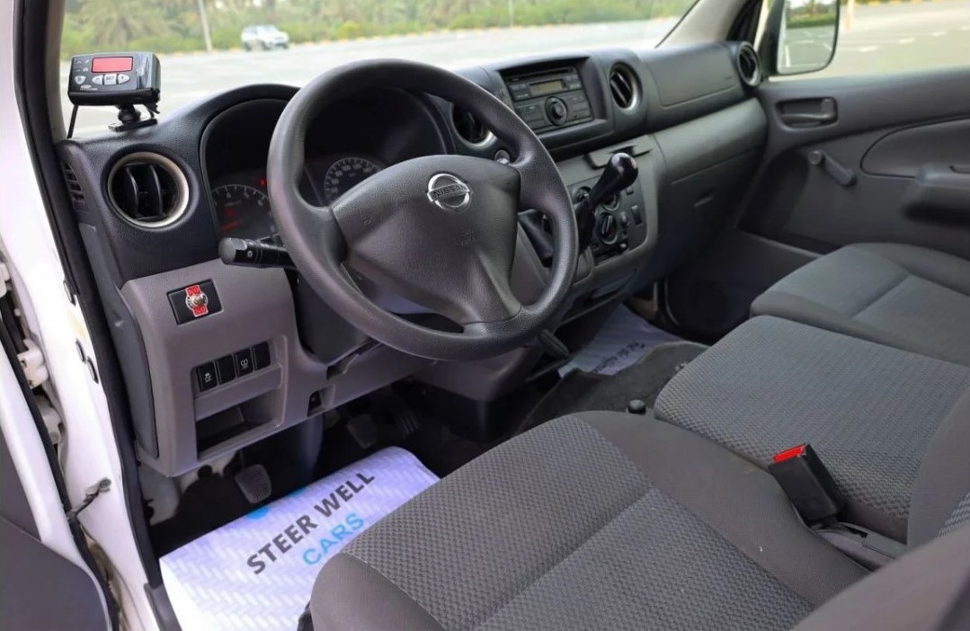 2017 Nissan Urvan Chiller Van NV350