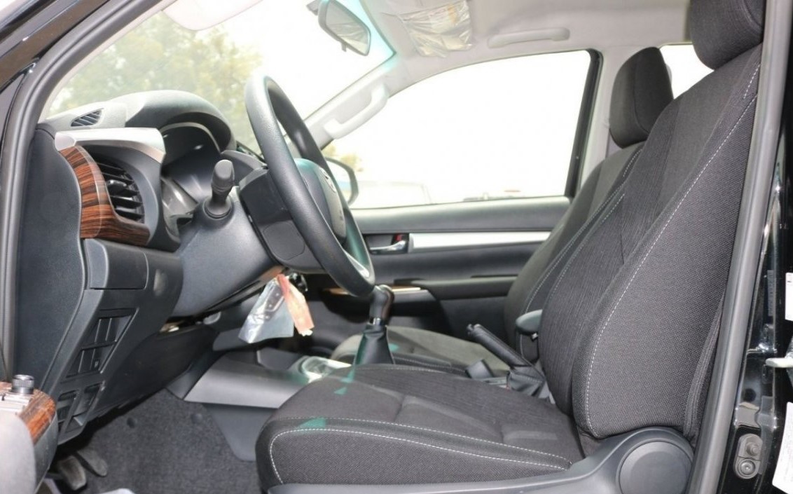 2022 Toyota Hilux GLX in Black for Sale in UAE
