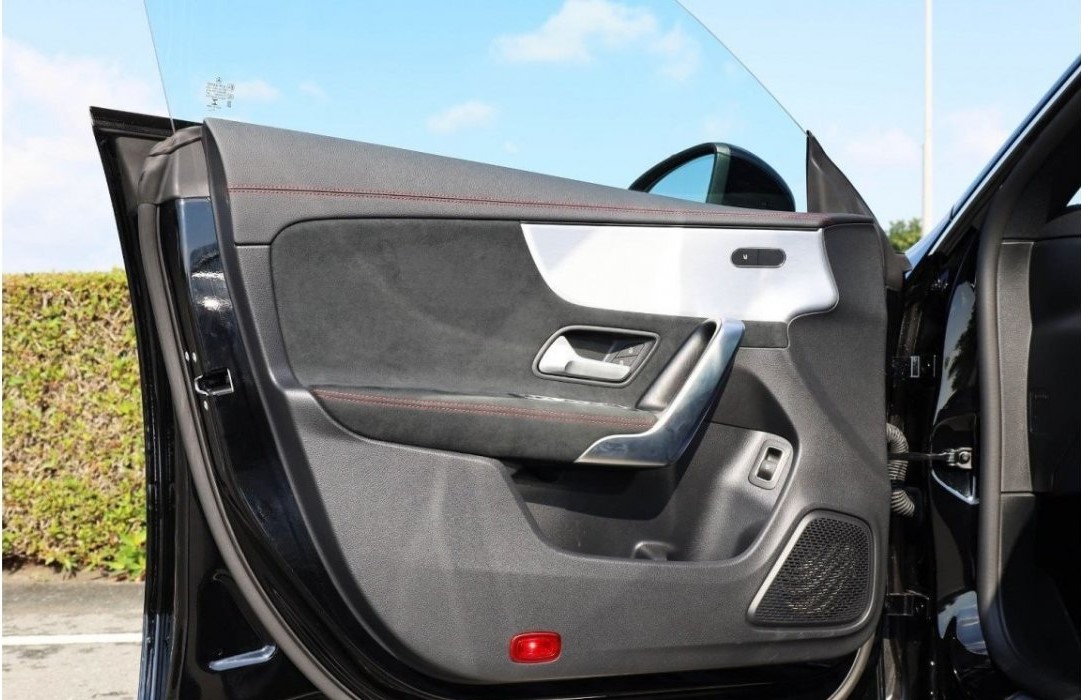 2021 Mercedes Benz CLA 200 AMG – Black