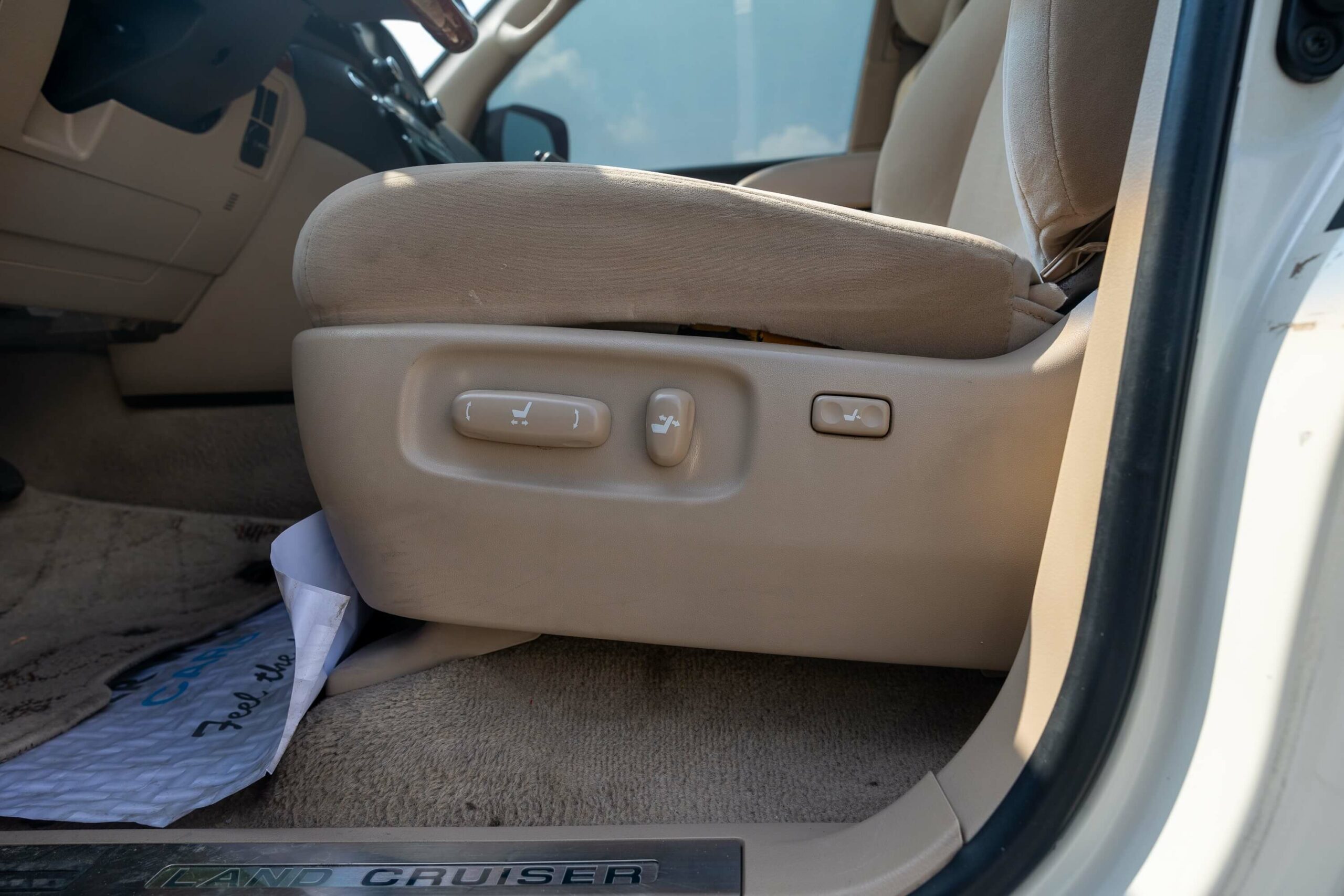 Toyota Land Cruiser 2013 – White