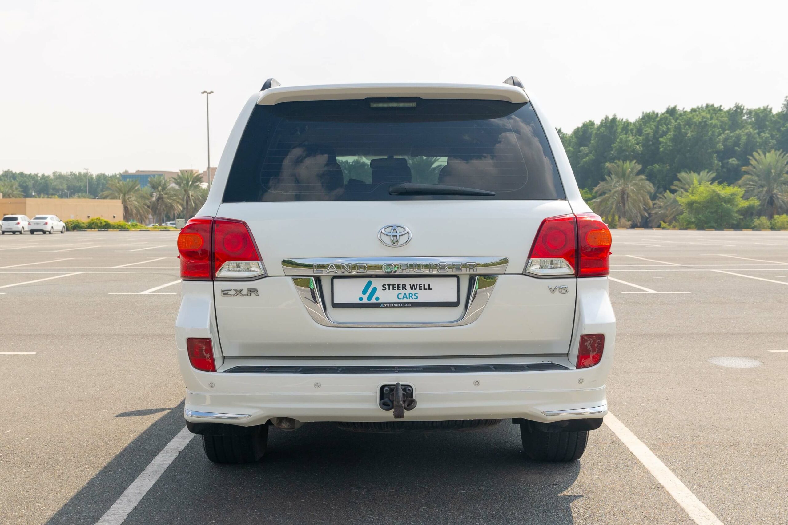 Toyota Land Cruiser for Sale In UAE