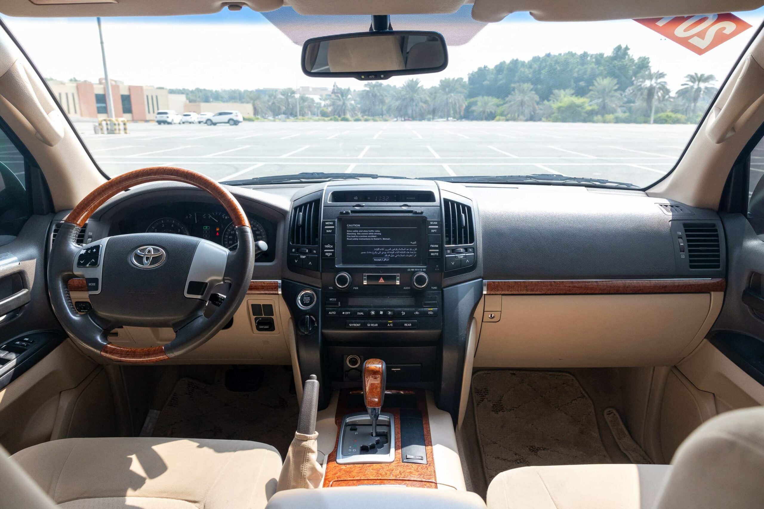 Toyota Land Cruiser for Sale In UAE