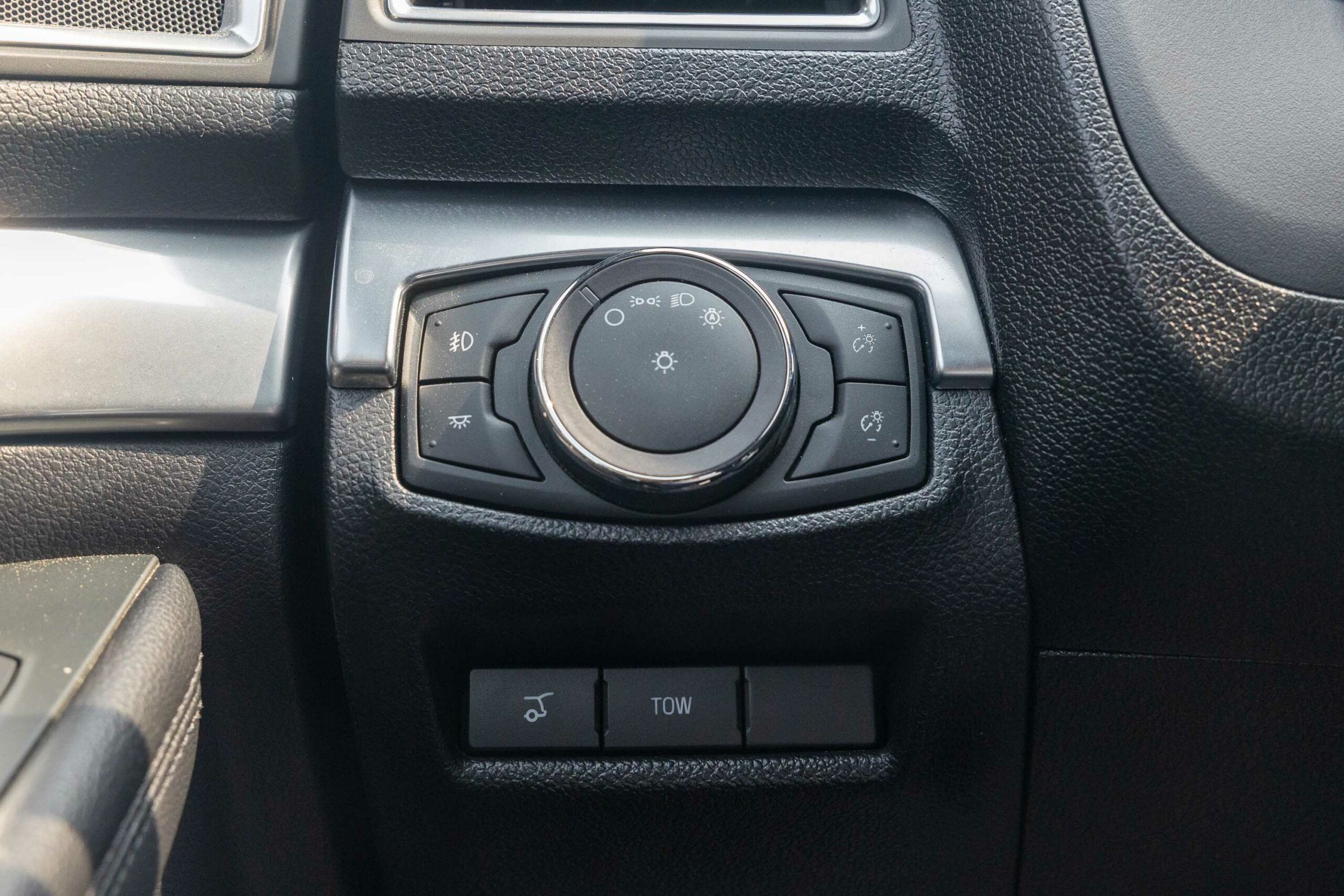 Ford Explorer Price in UAE