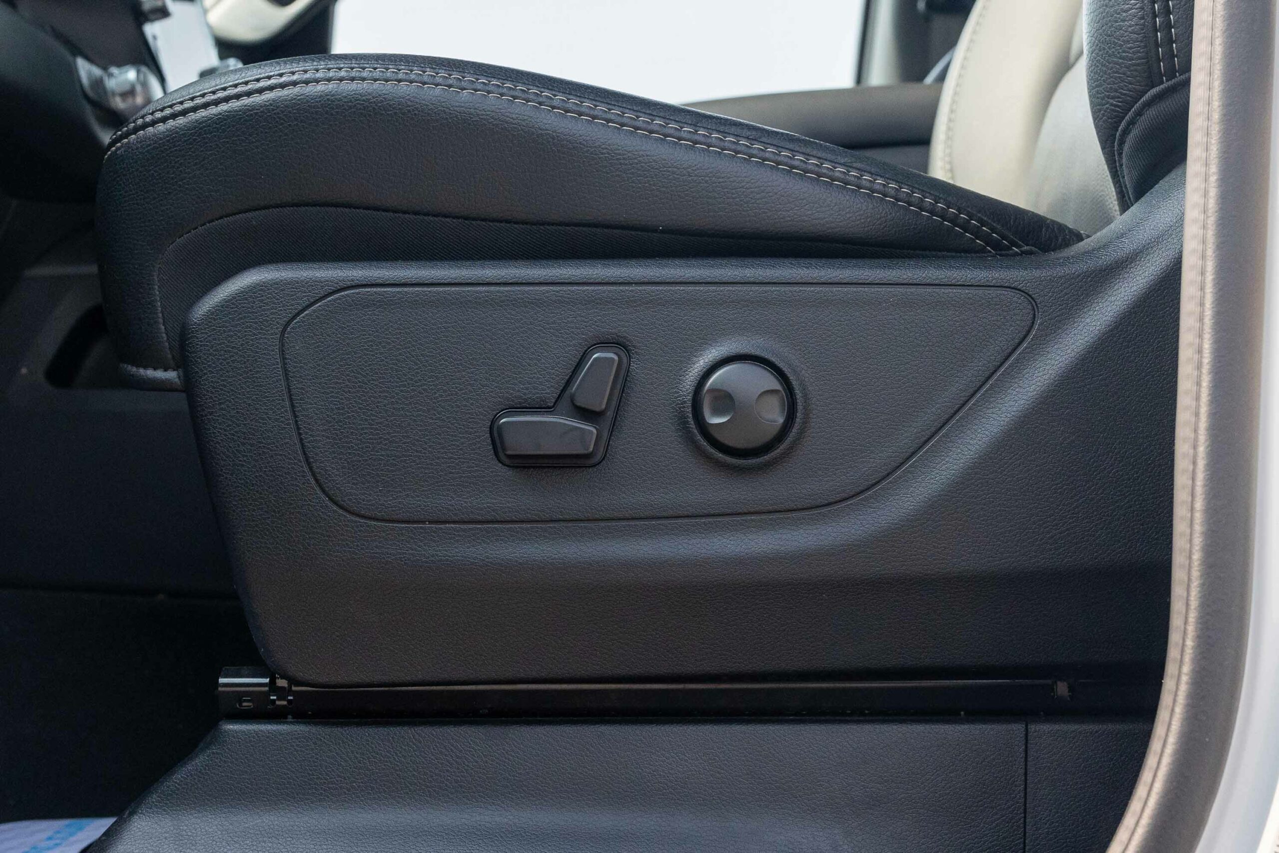 2022 Dodge Ram Sport– White