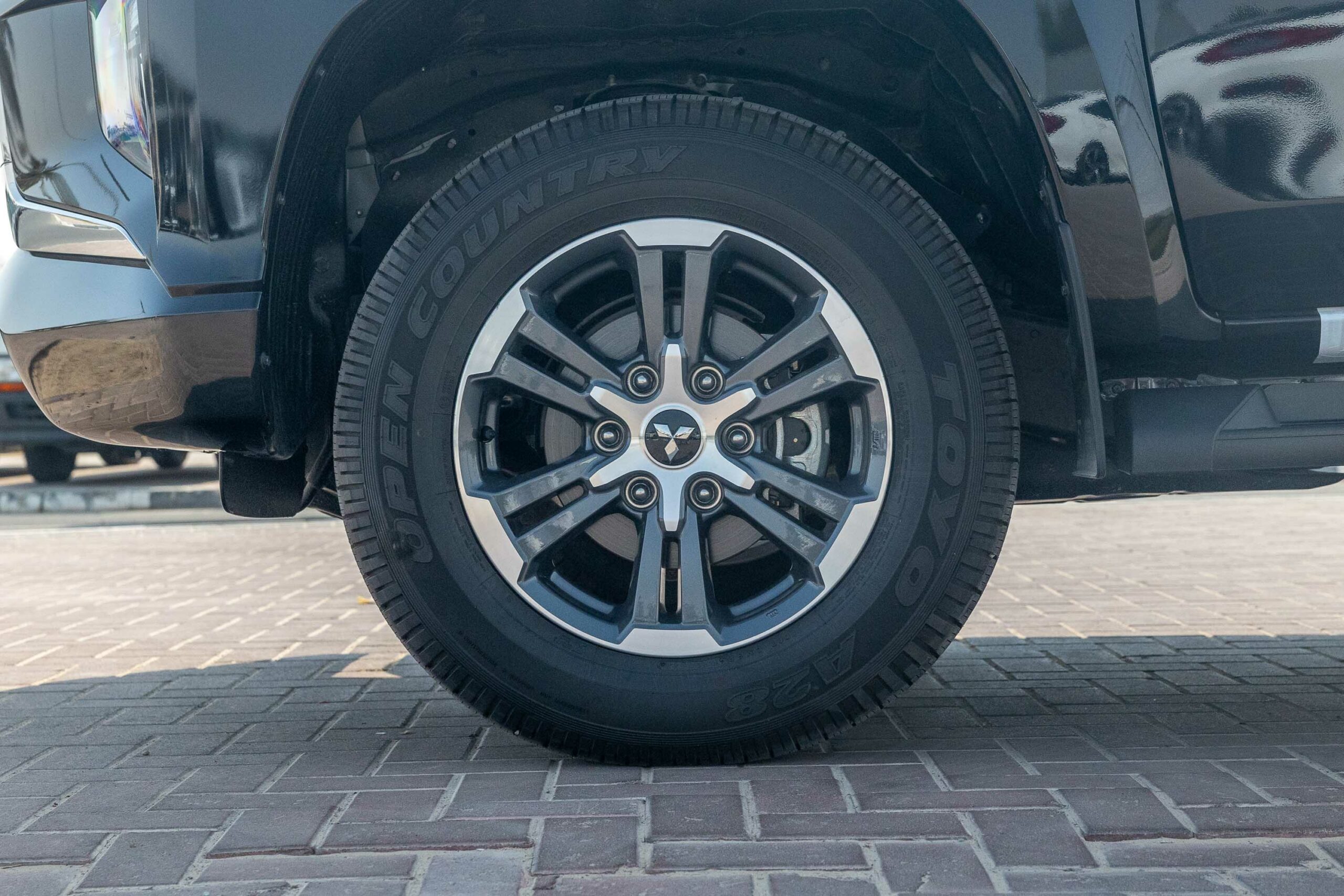 2023 Mitsubishi L200 For Sale In UAE