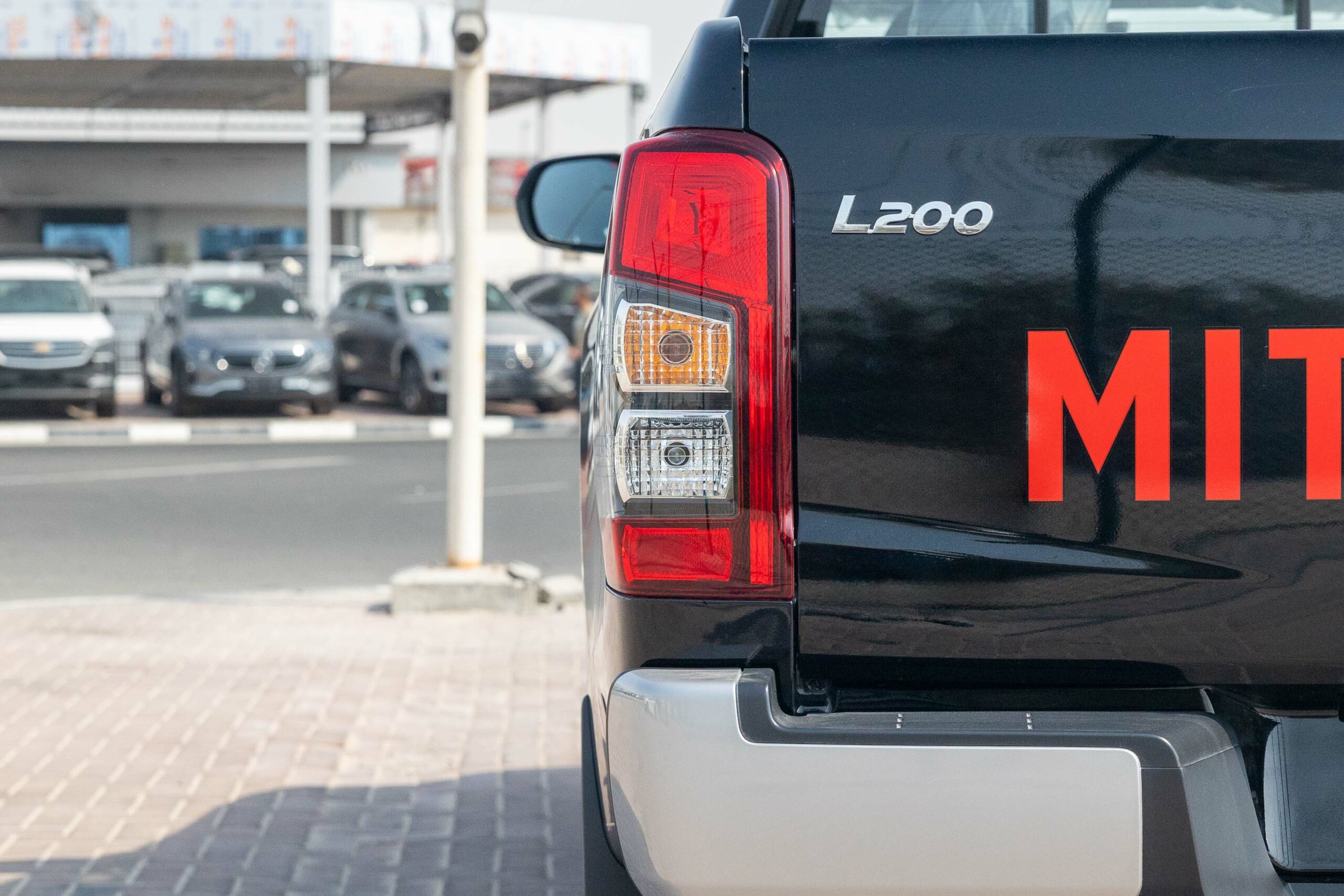 Mitsubishi L200 GLX 2023 – Black