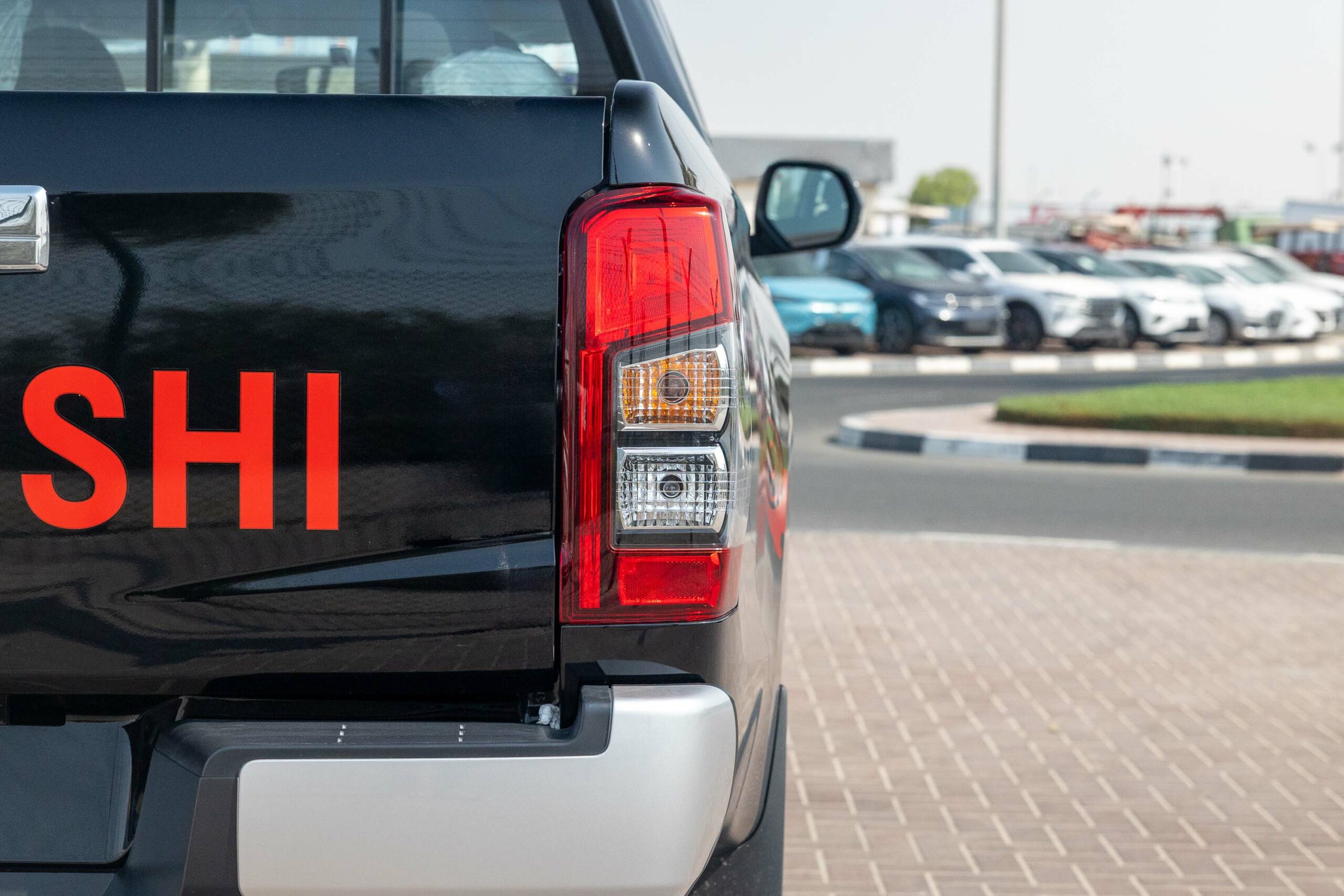 Mitsubishi L200 GLX 2023 – Black