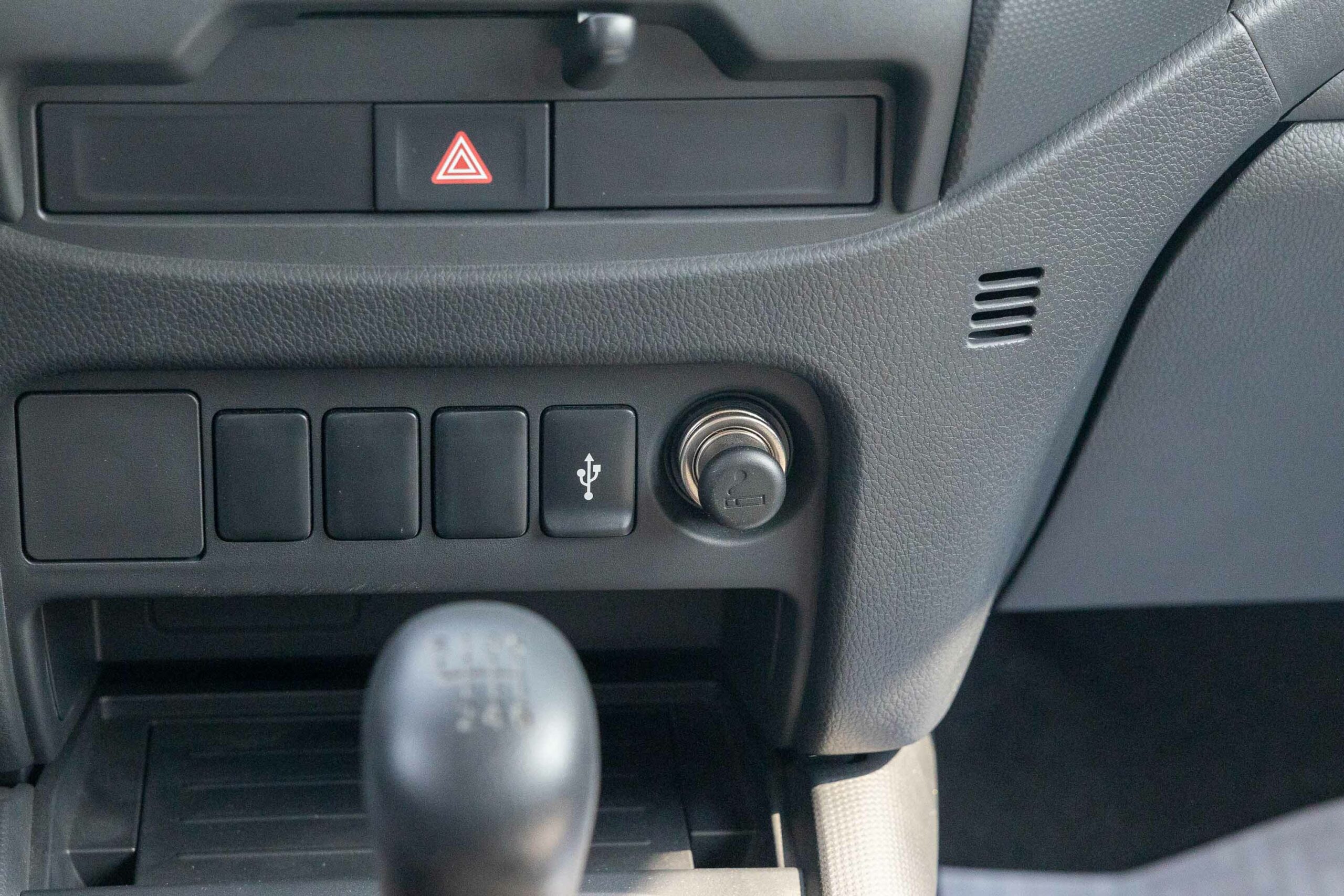 2023 Mitsubishi L200 for Slae In UAE