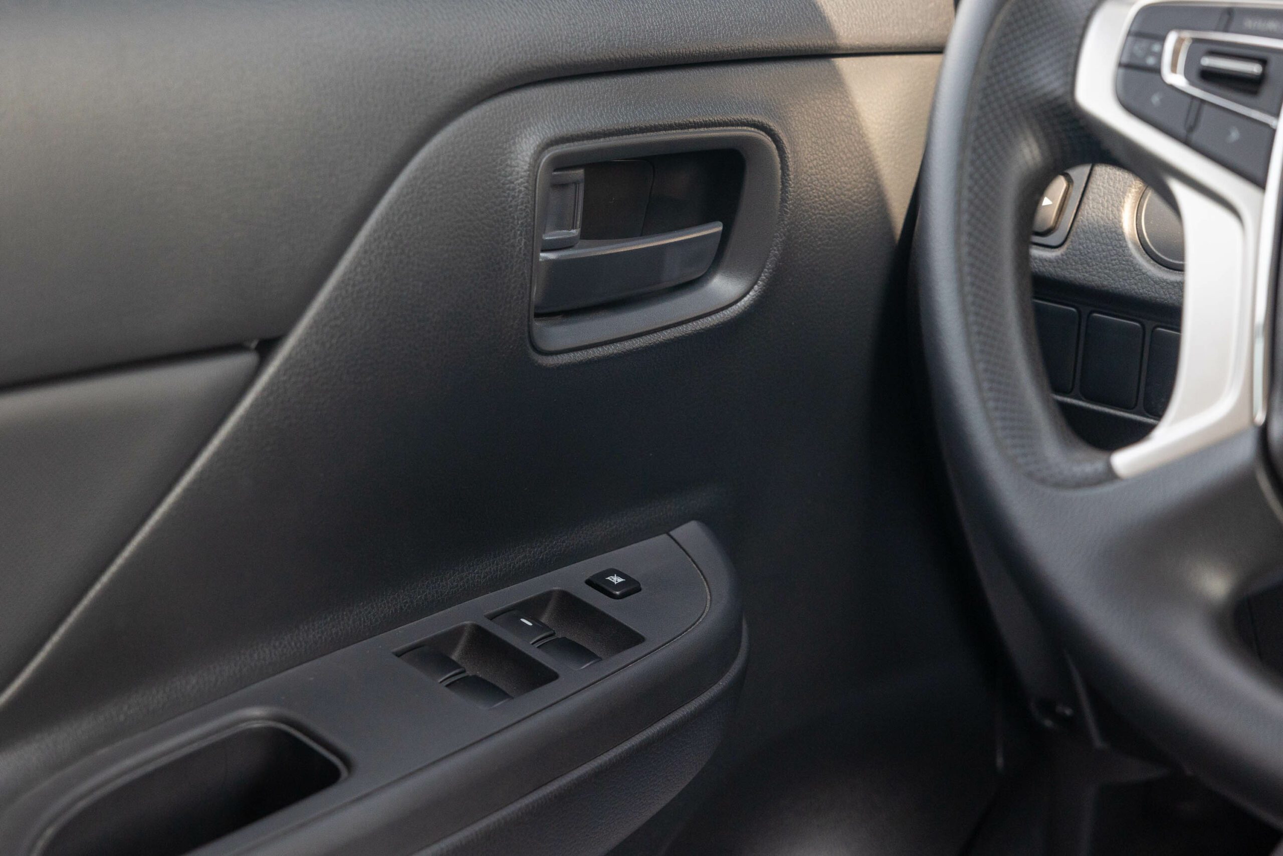 2023 Mitsubishi L200 for Slae In UAE