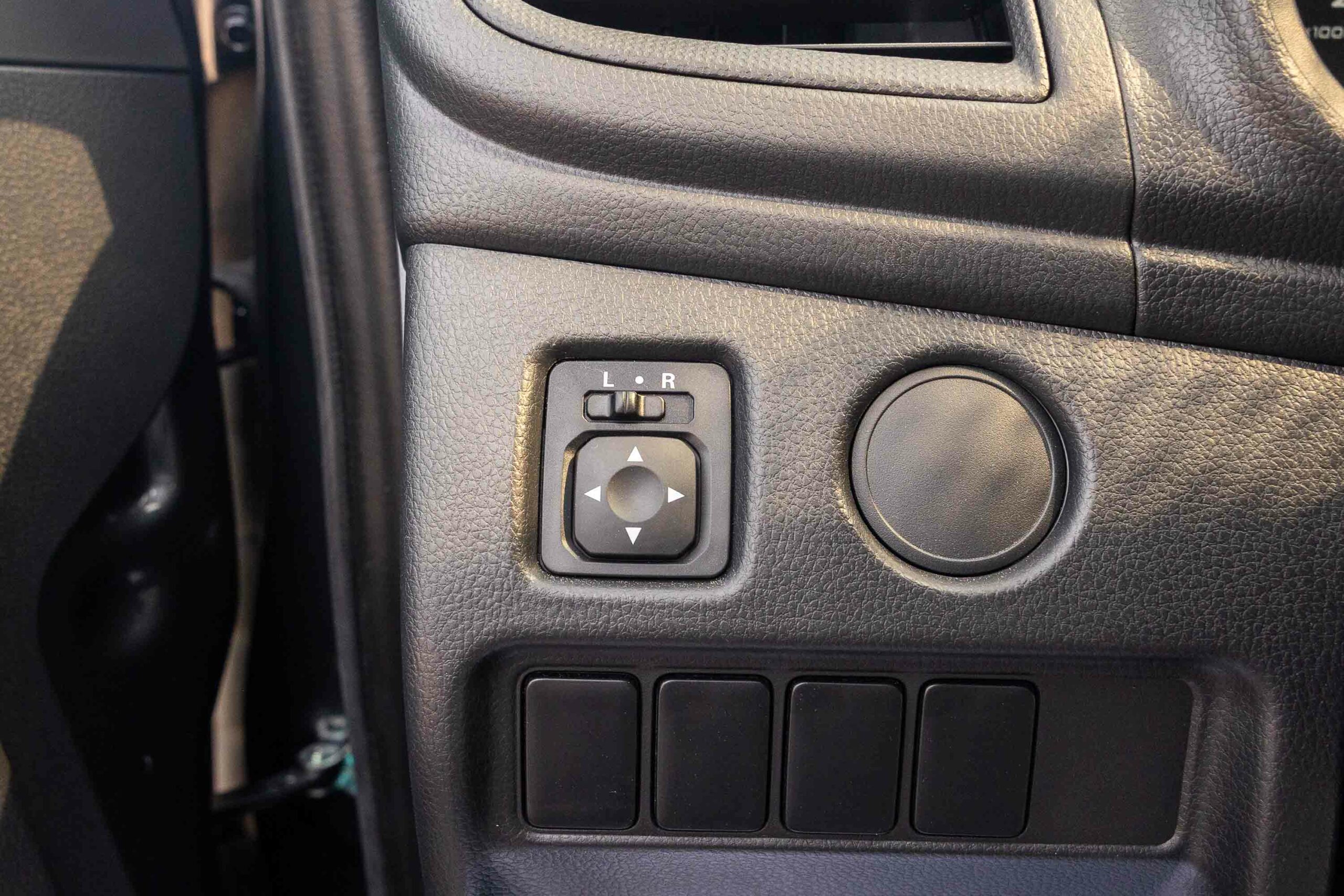 2023 Mitsubishi L200 For Sale In UAE