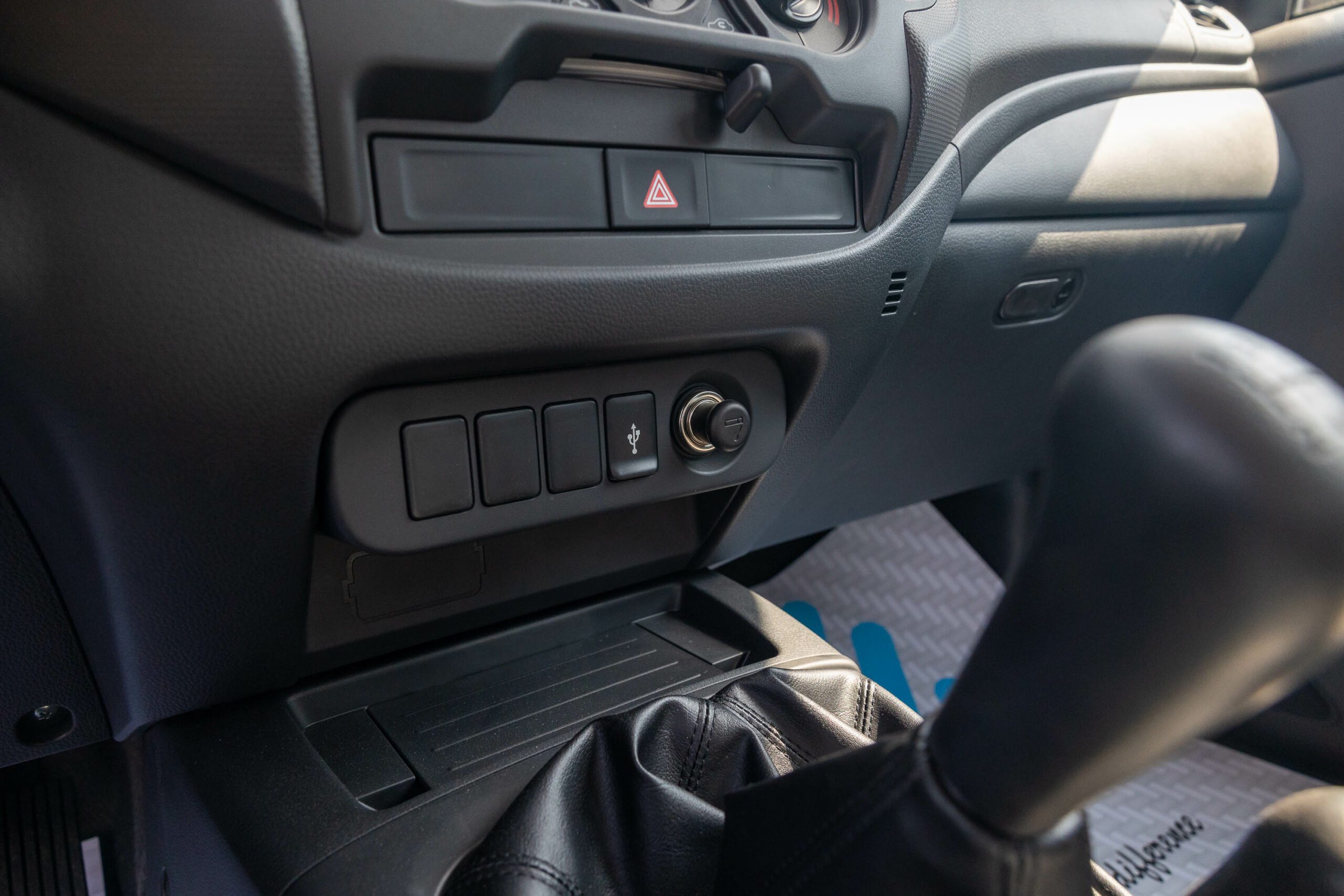 2023 Mitsubishi L200 For Sale In UAE