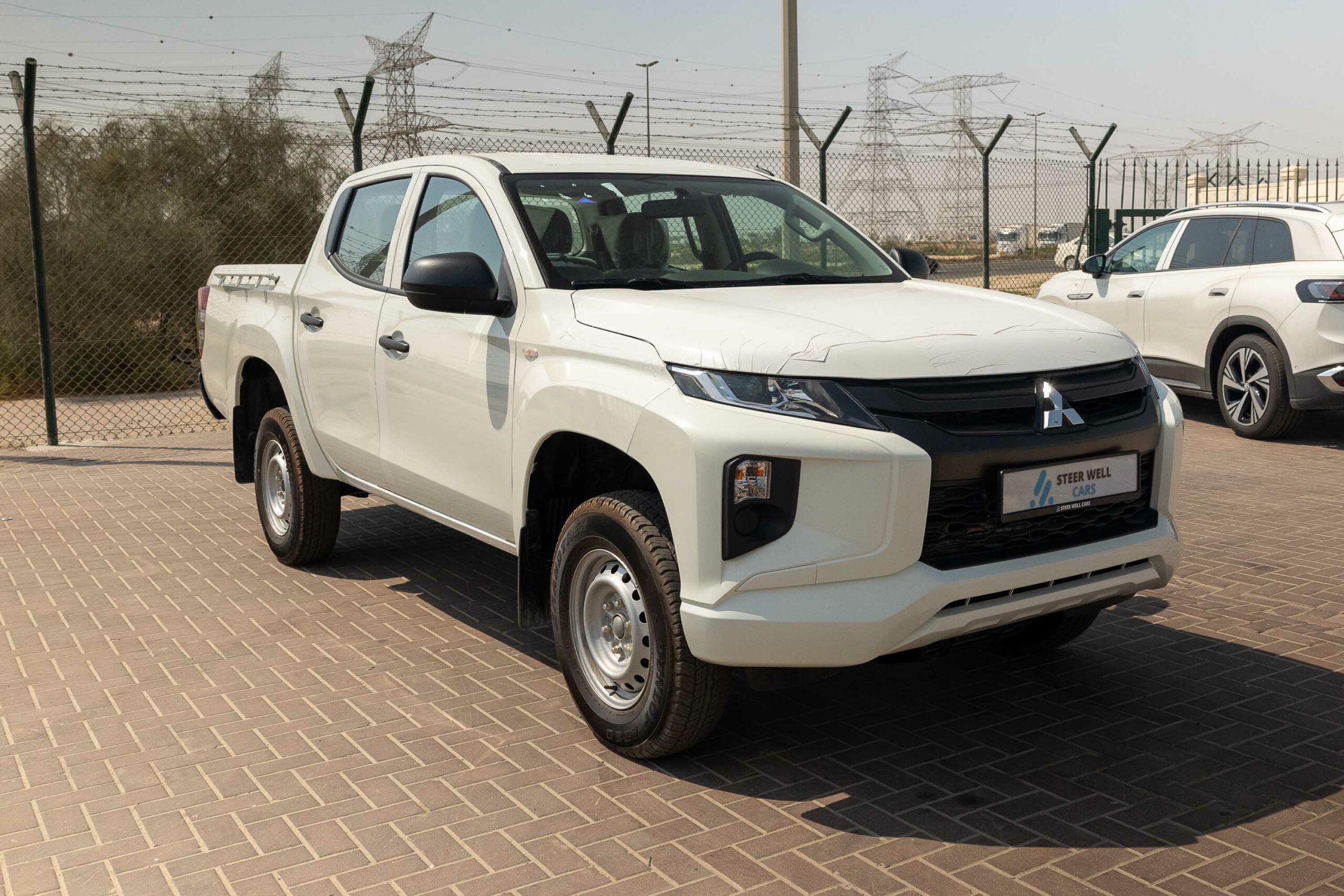 Mitsubishi L200 GL 2023 – White