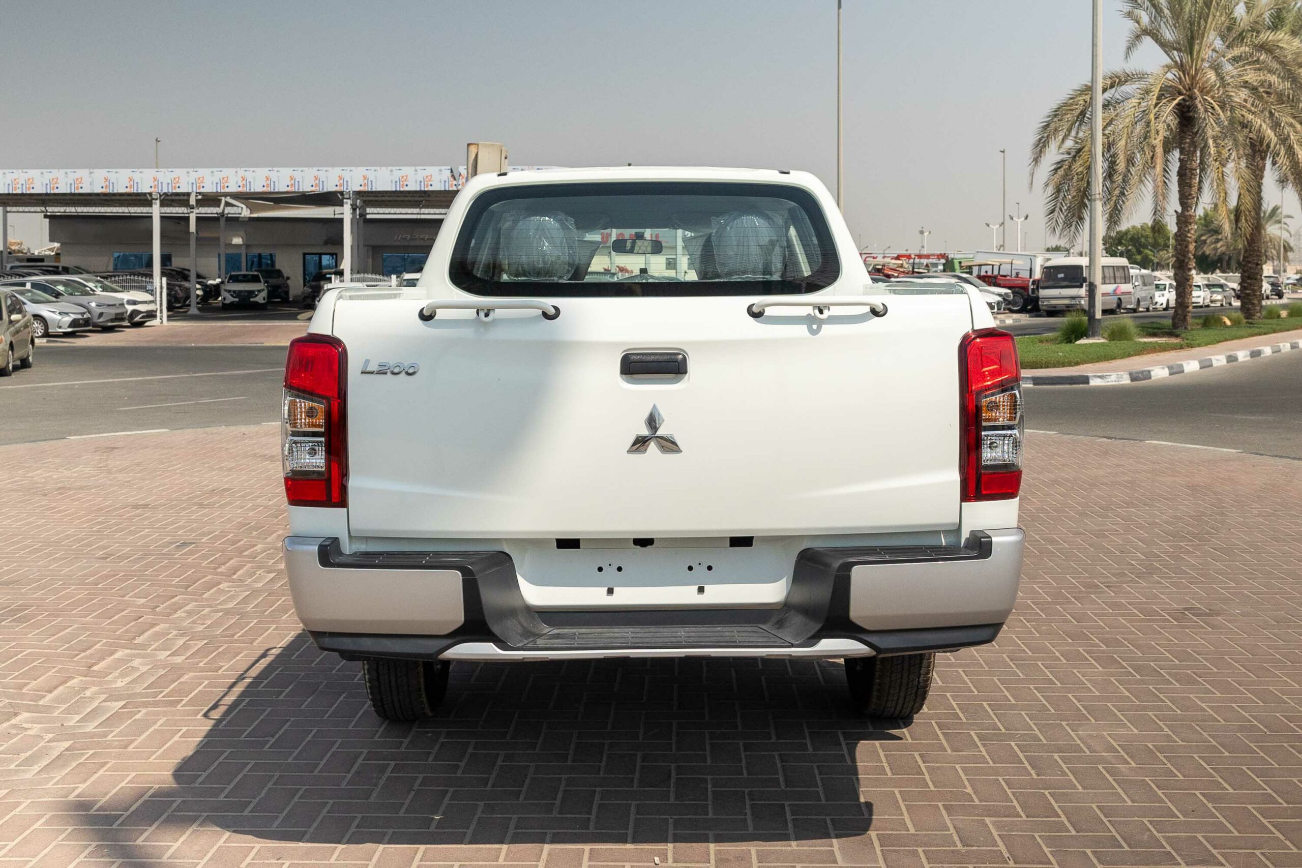 Mitsubishi L200 GL 2023 – White