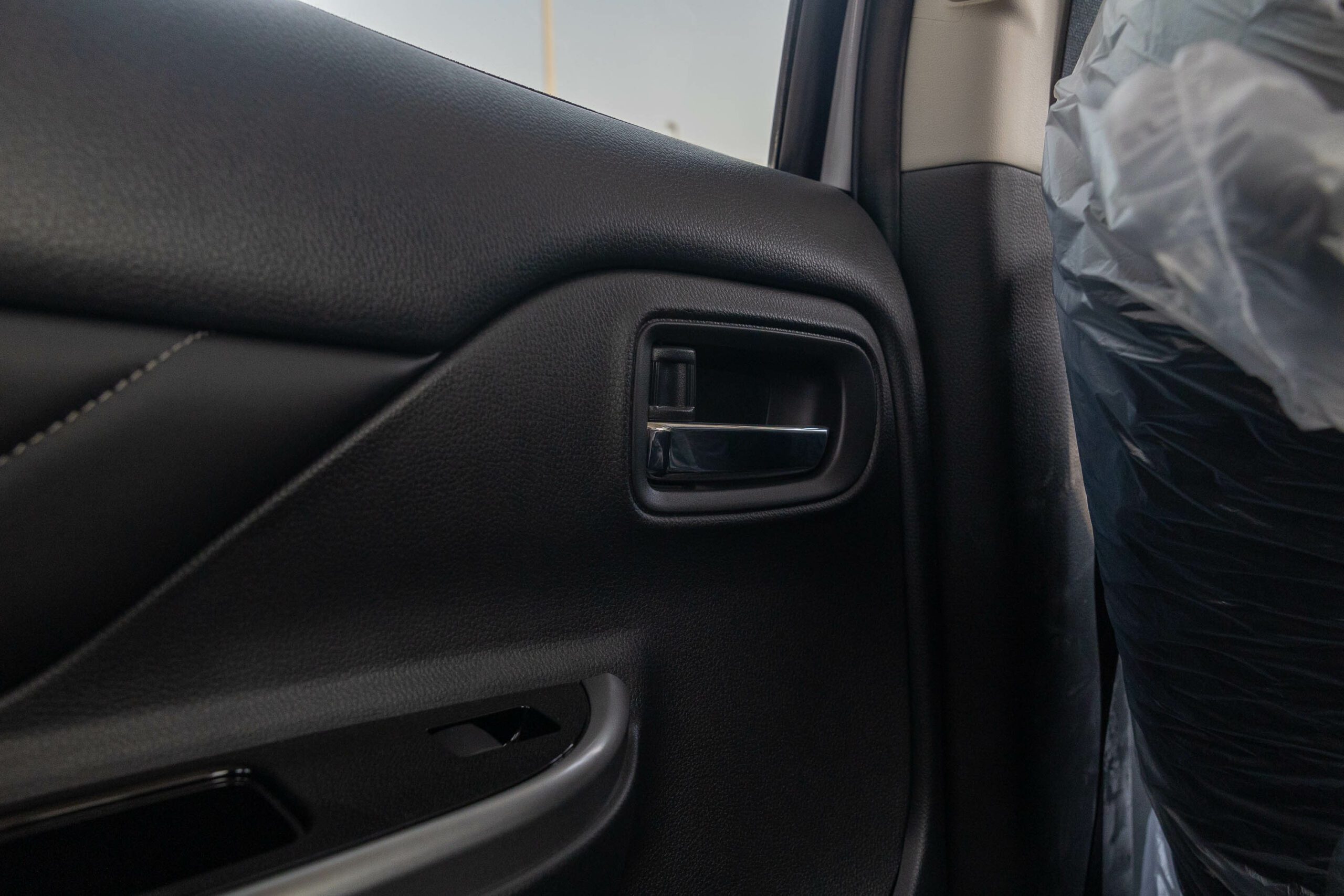 Mitsubishi L200 Sportero 2023 – GREY