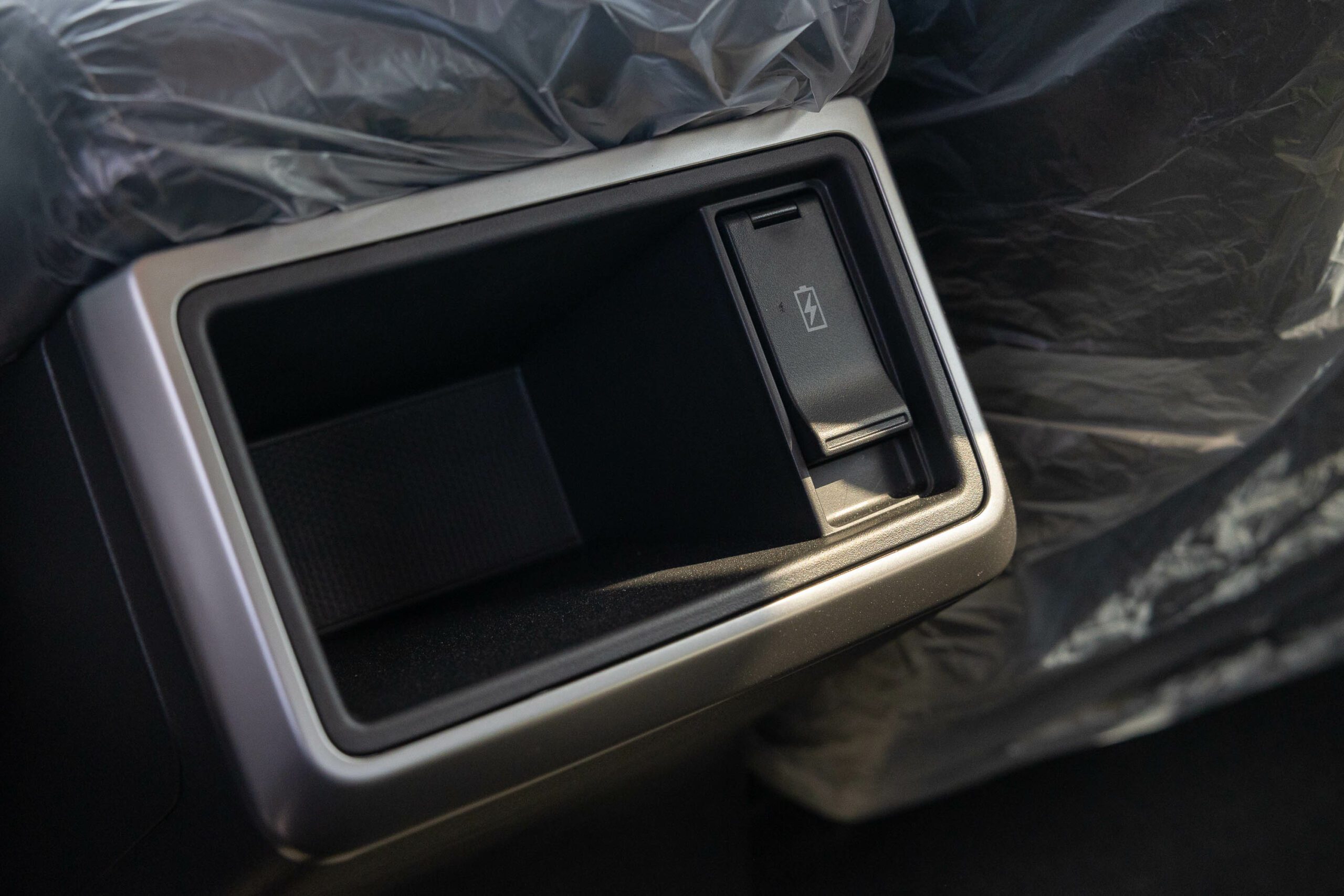 Mitsubishi L200 Sportero 2023 – GREY