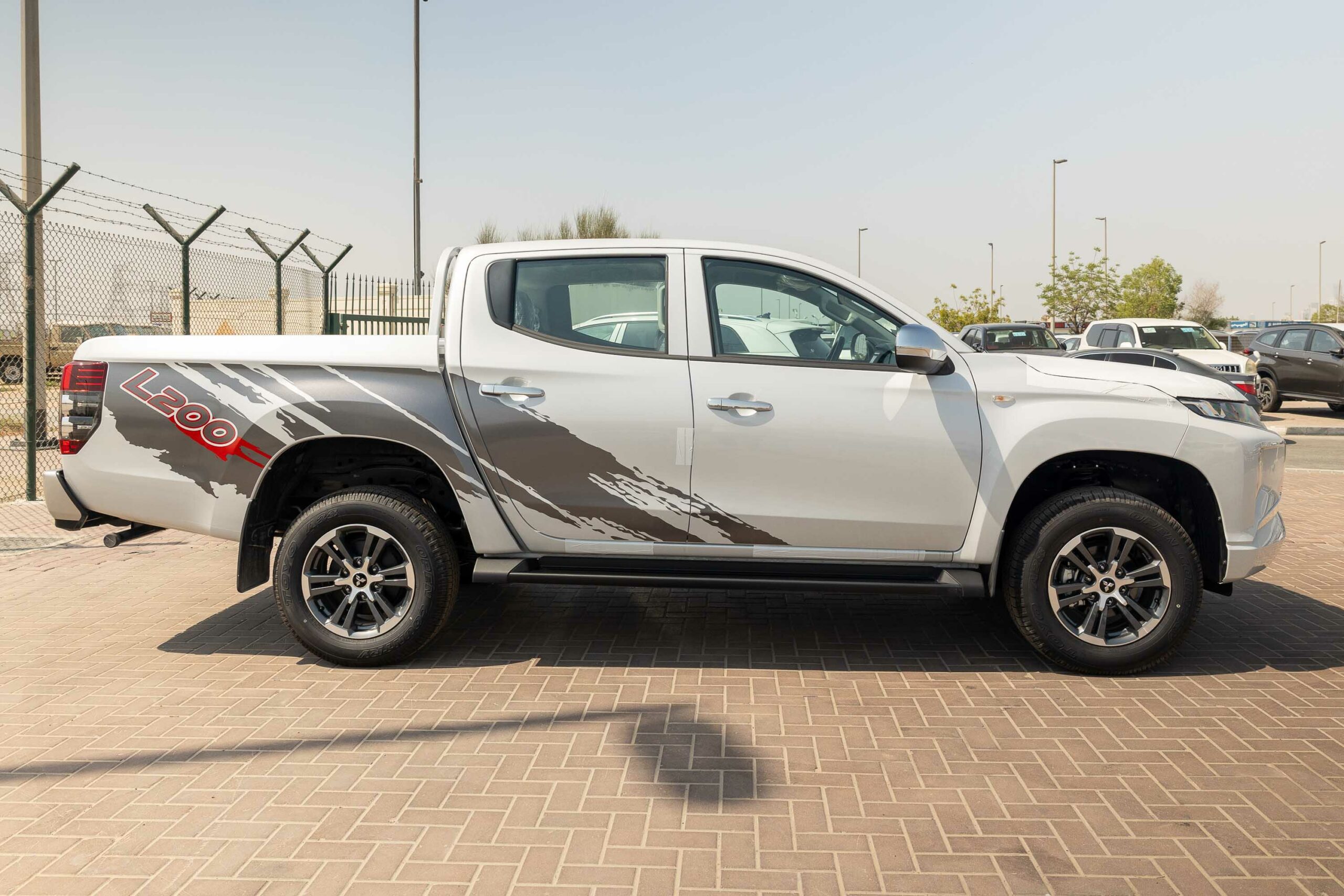 2023 Mitsubishi L200 GLX  – White