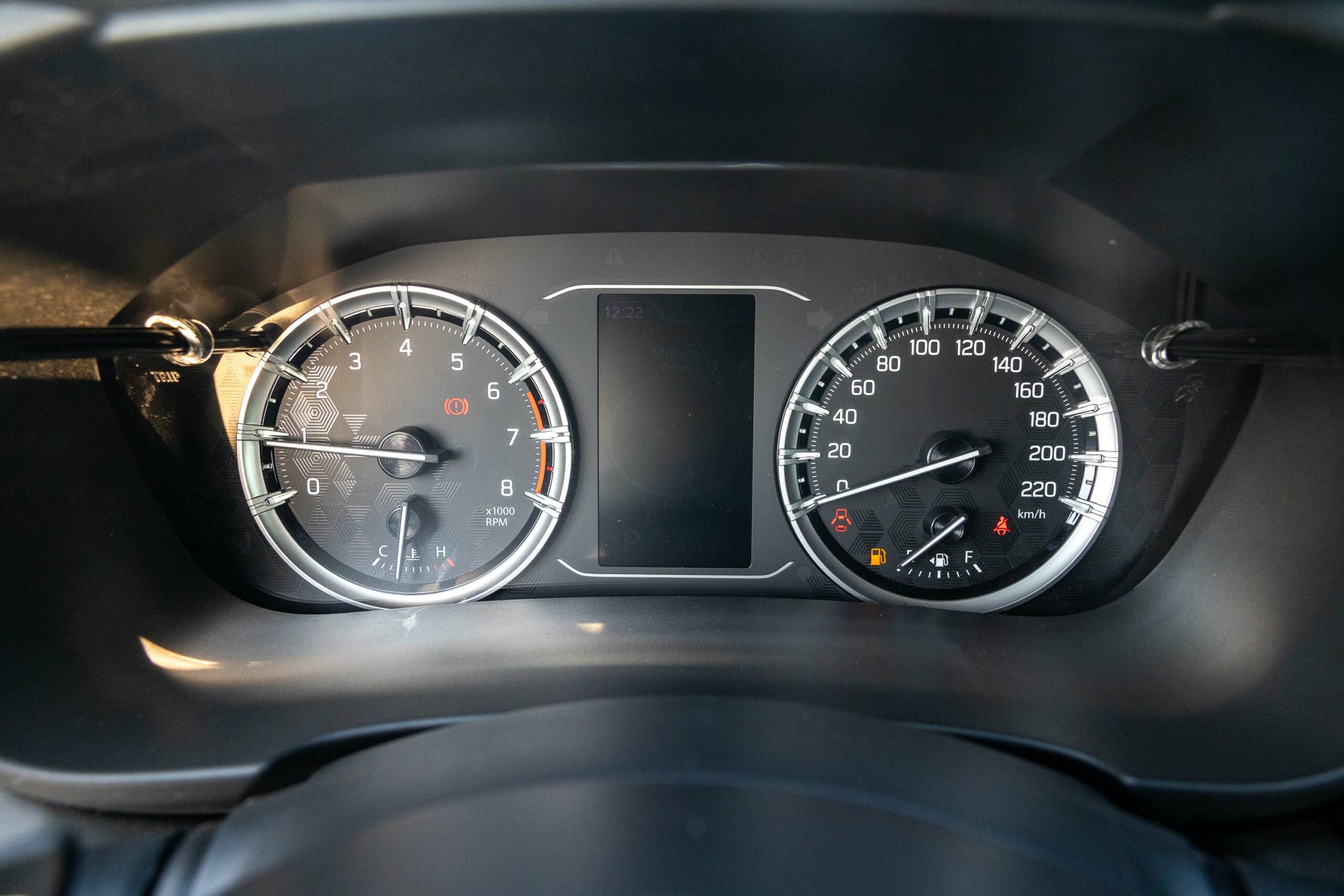 2023 Suzuki Grand Vitara GLX Hybrid – White