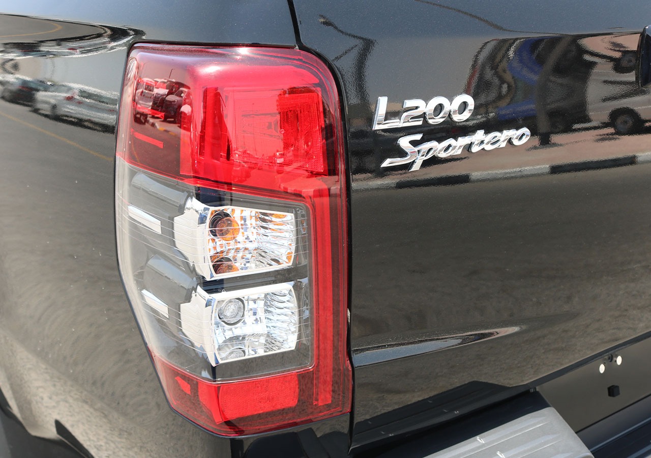 Mitsubishi L200 Sportero 2023 – Black