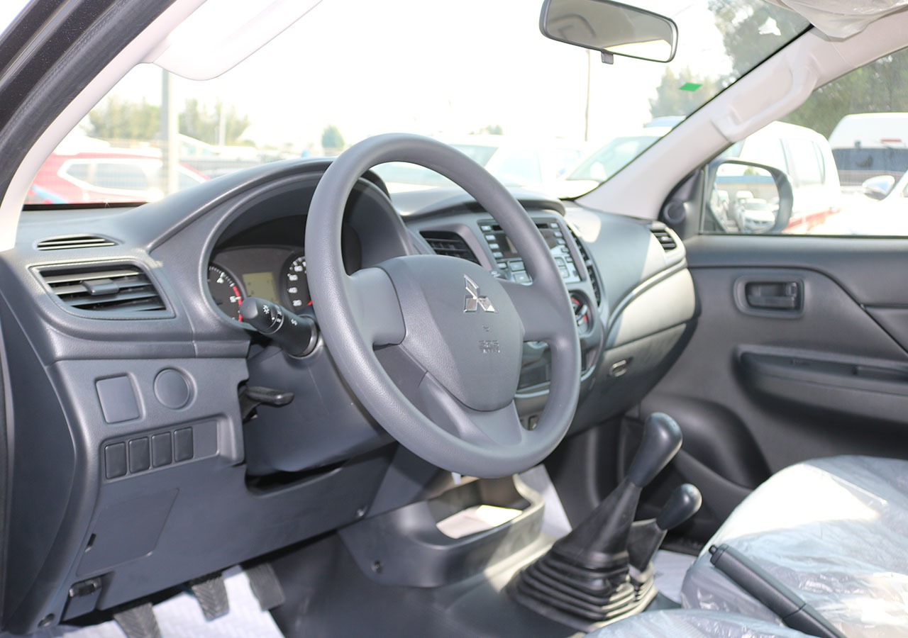 2023 Mitsubishi L200 GL  – Grey