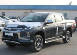 2023 Mitsubishi L200 For Sale In UAE