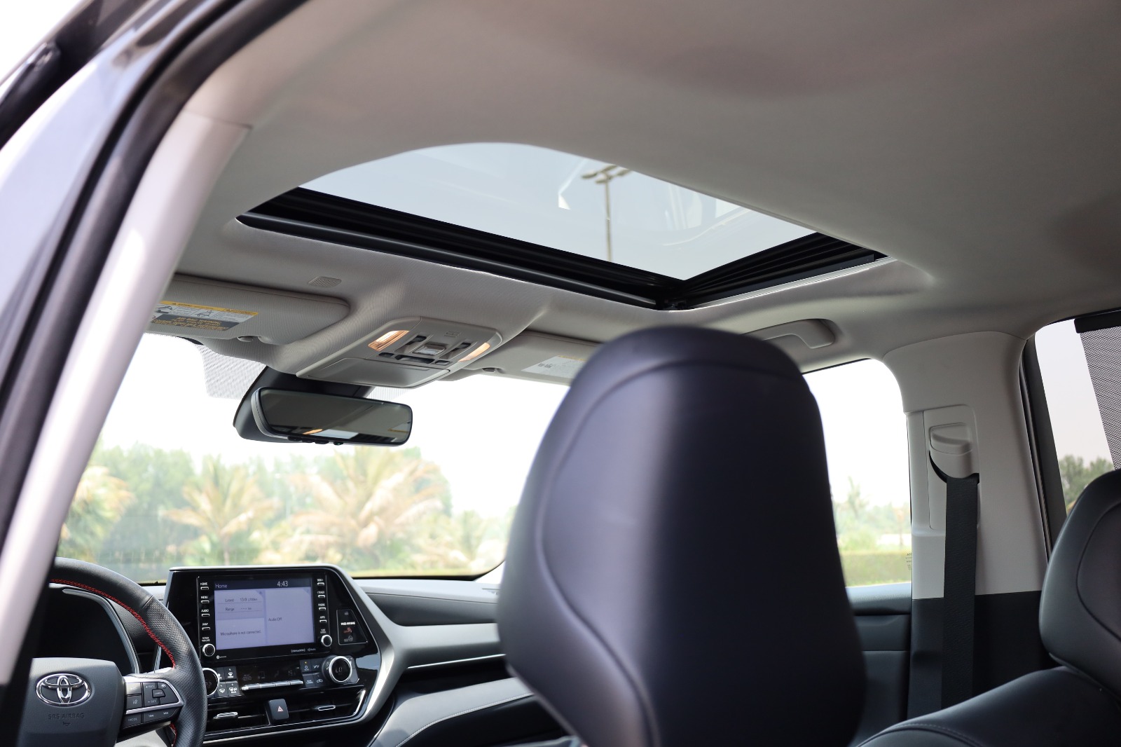 Toyota Highlander for Sale In UAE