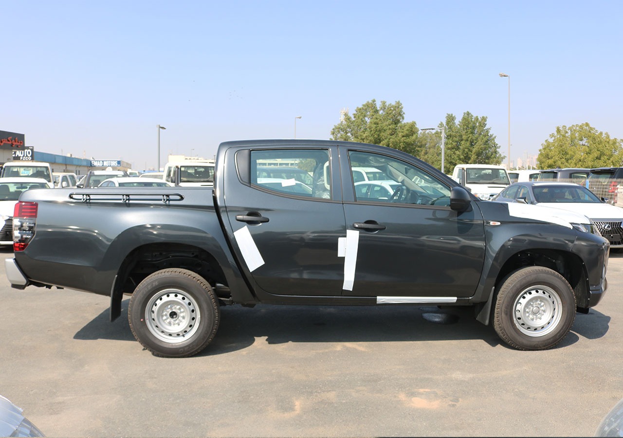 2023 Mitsubishi L200 GL  – Grey