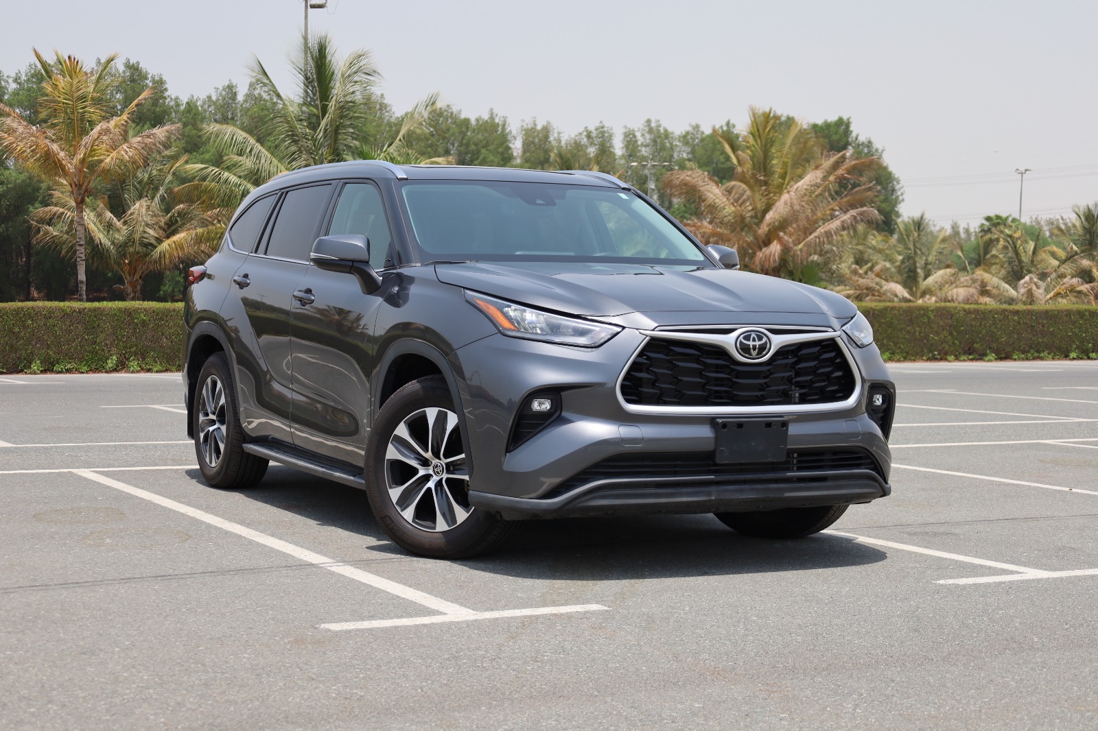 Toyota Highlander for Sale In UAE