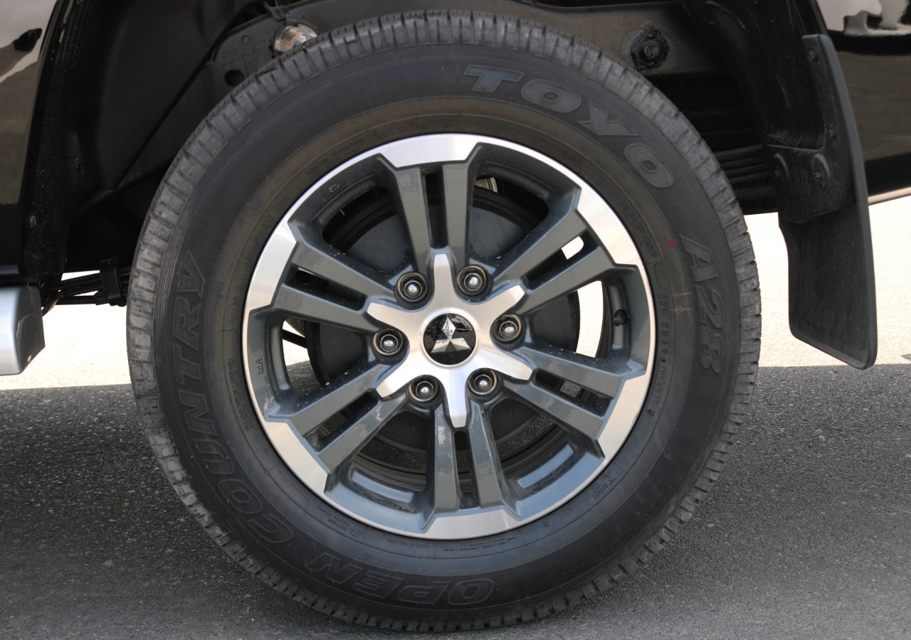 2023 Mitsubishi L200 For Sale In UAE