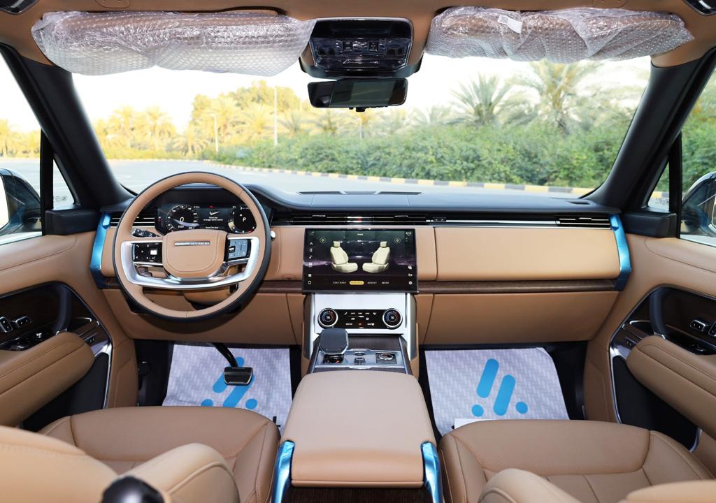 Range Rover Autobiography 2023 – White