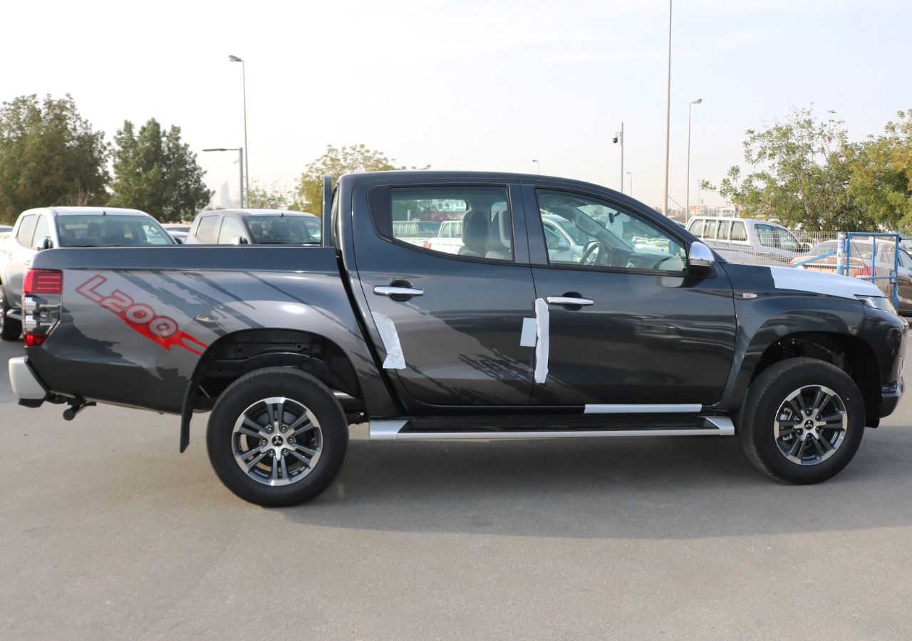 2023 Mitsubishi L200 For Sale In UAE