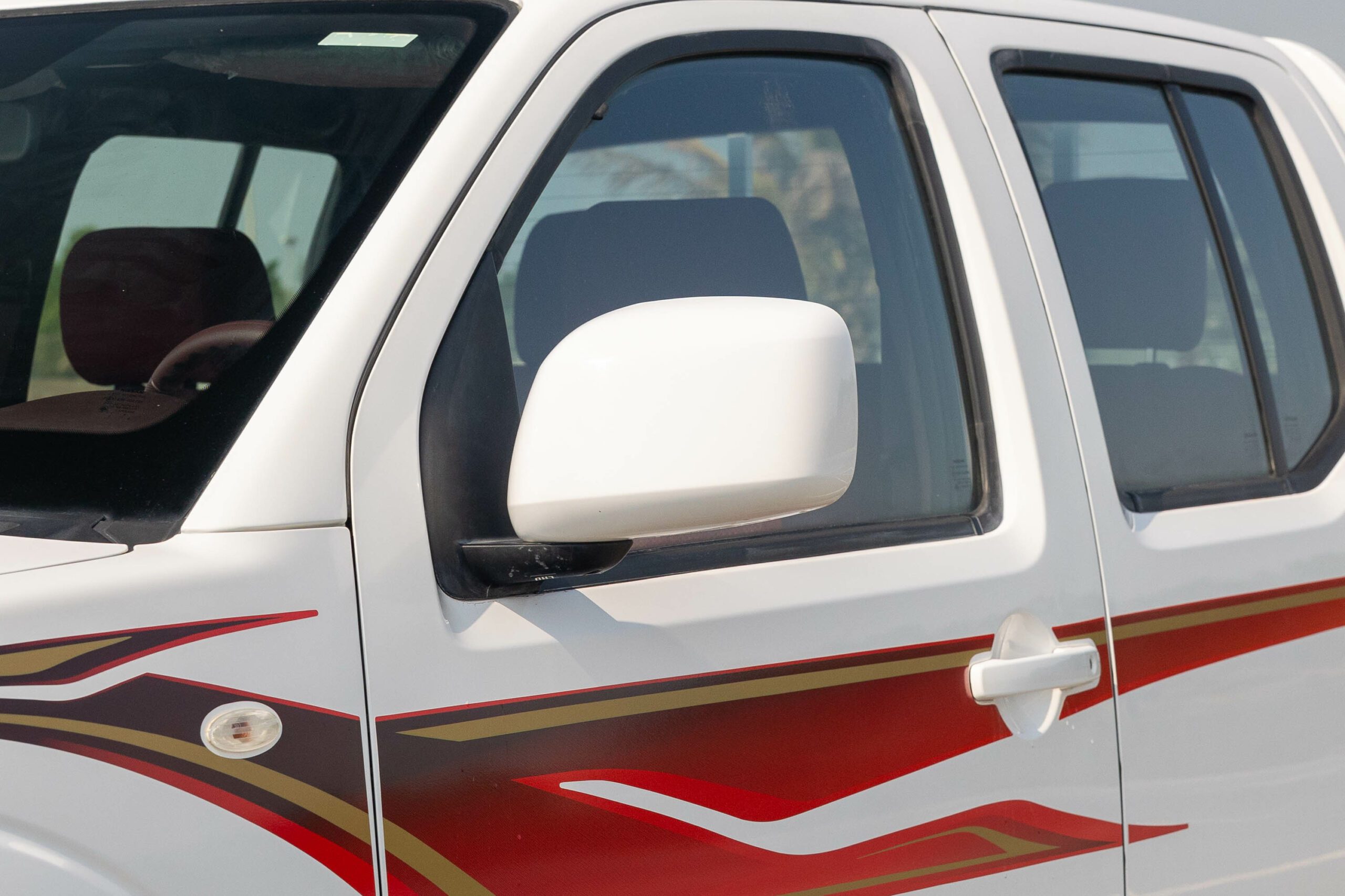 Nissan Navara Price In UAE