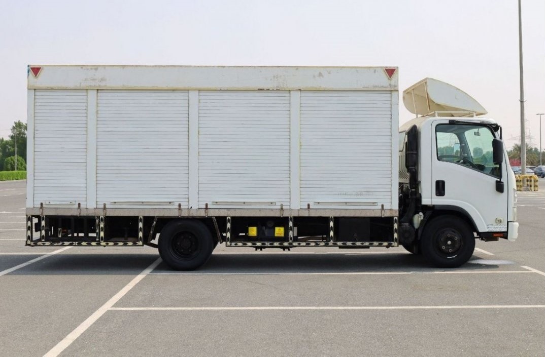 2017 Isuzu NPR Long Chassis For sale In UAE