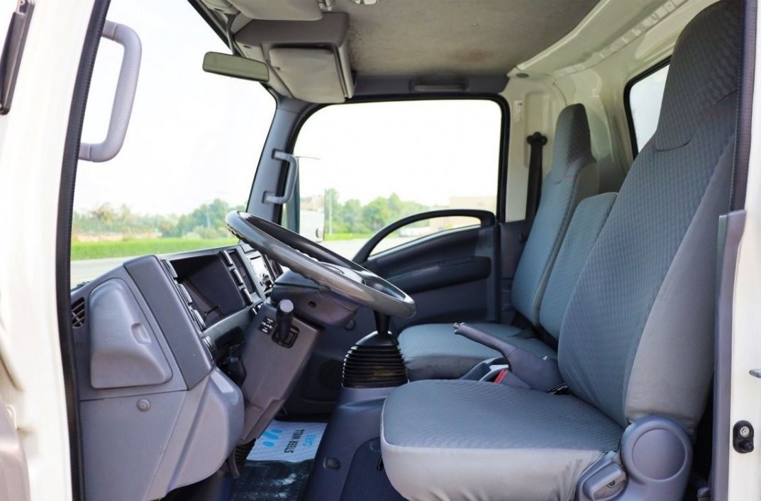 2017 Isuzu NPR Long Chassis For sale In UAE