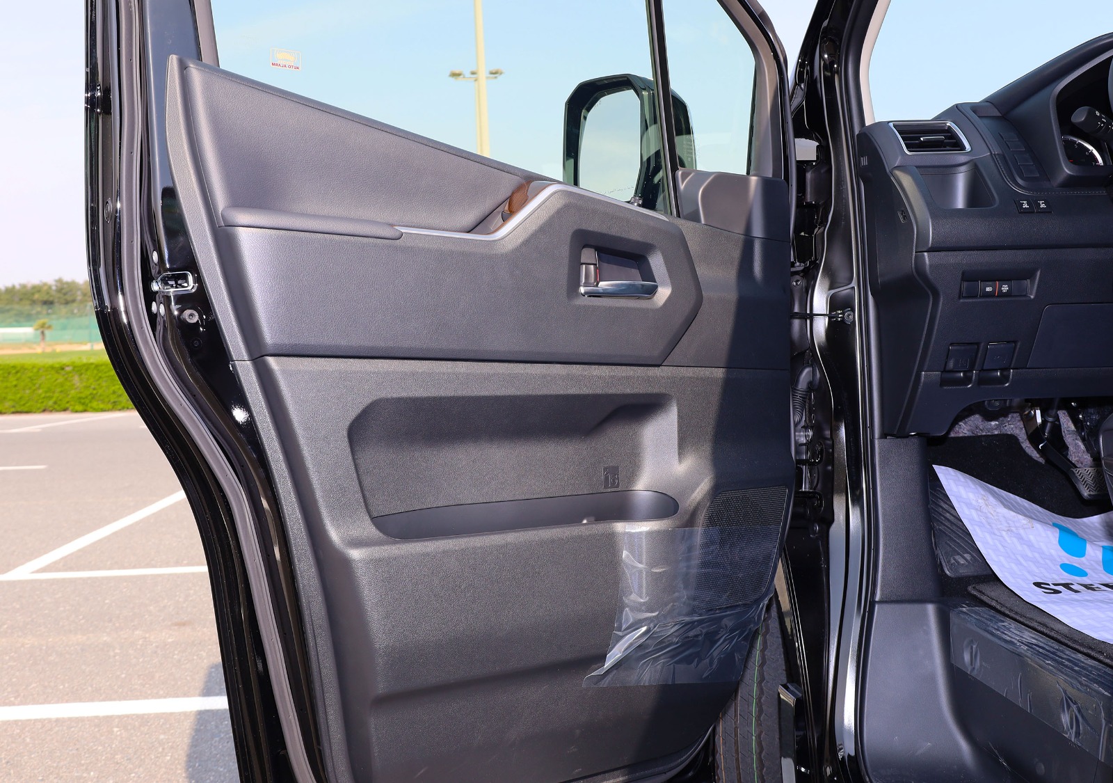 Toyota Granvia Price In UAE